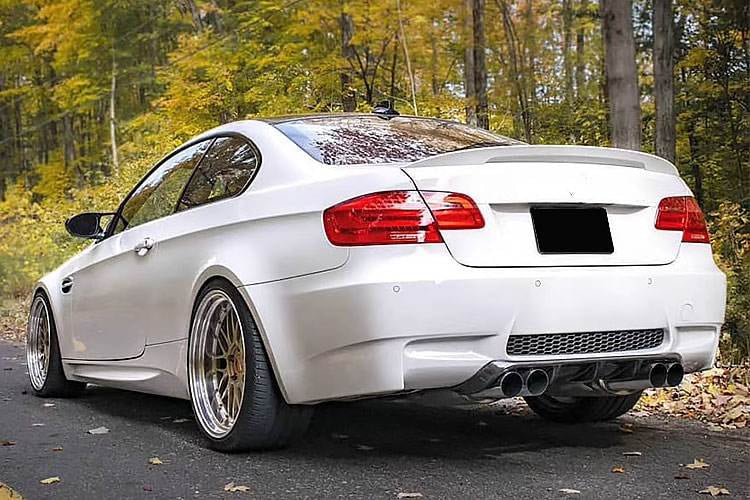 Дифузор заднього бампера H2-Style (для M3, Карбон) 3