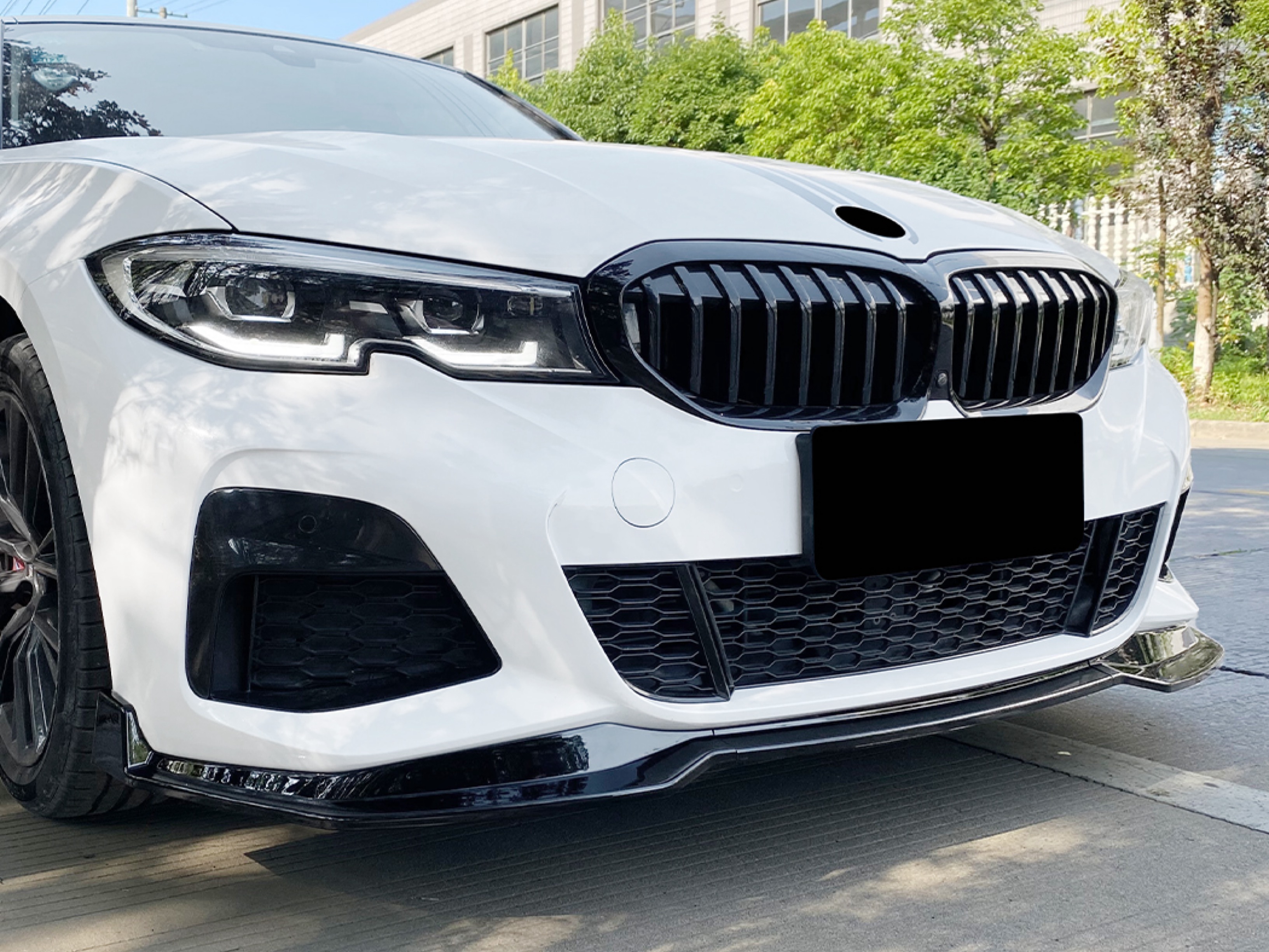 Накладка переднього бампера M-Performance BMW 3 series G20 G21 2018-2022 ABS пластик, колір чорний глянець 3