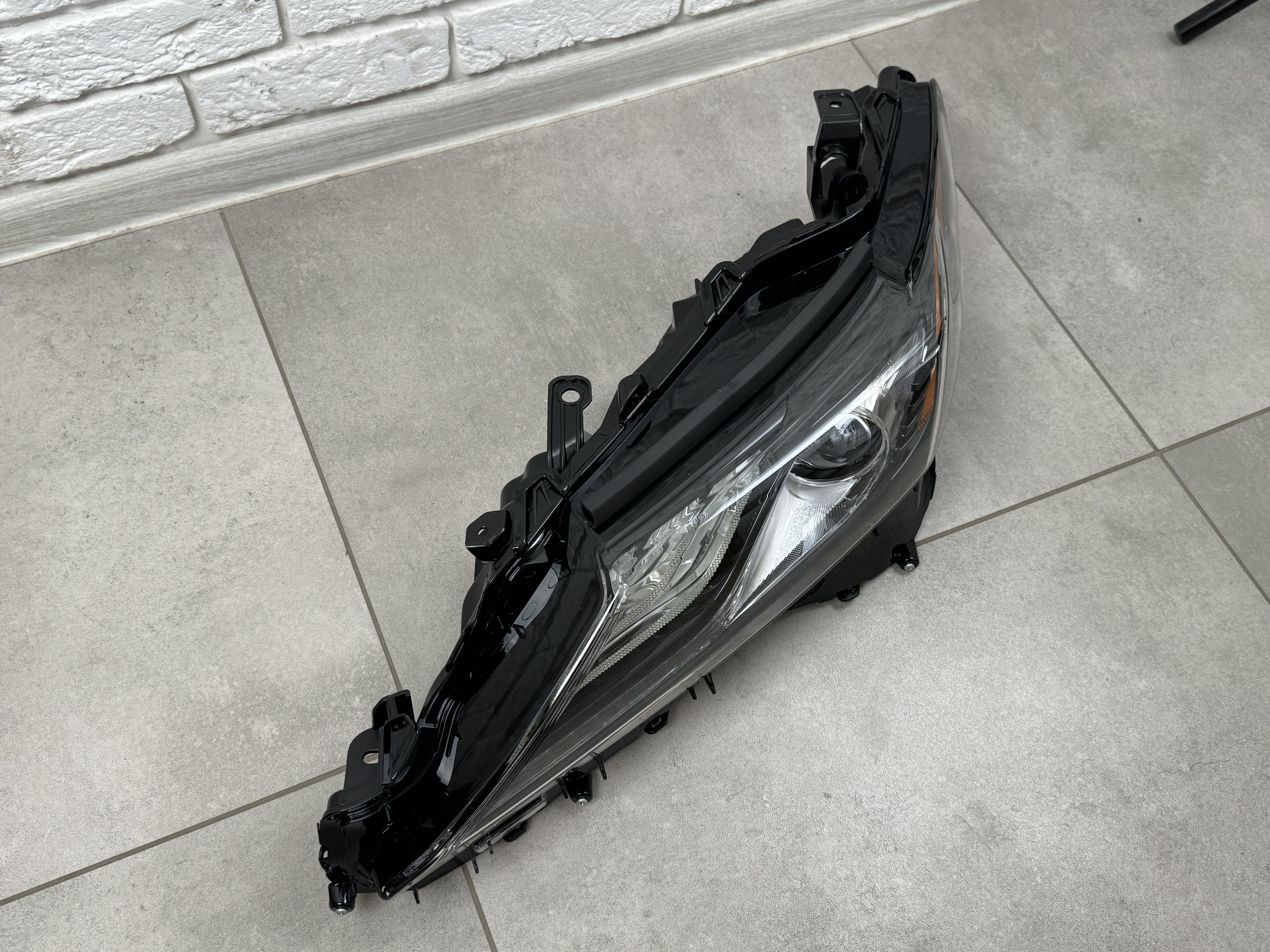 FULL LED ліва фара рестайлінг XSE 2021 для Toyota Camry 70 USA 2017-2024 4