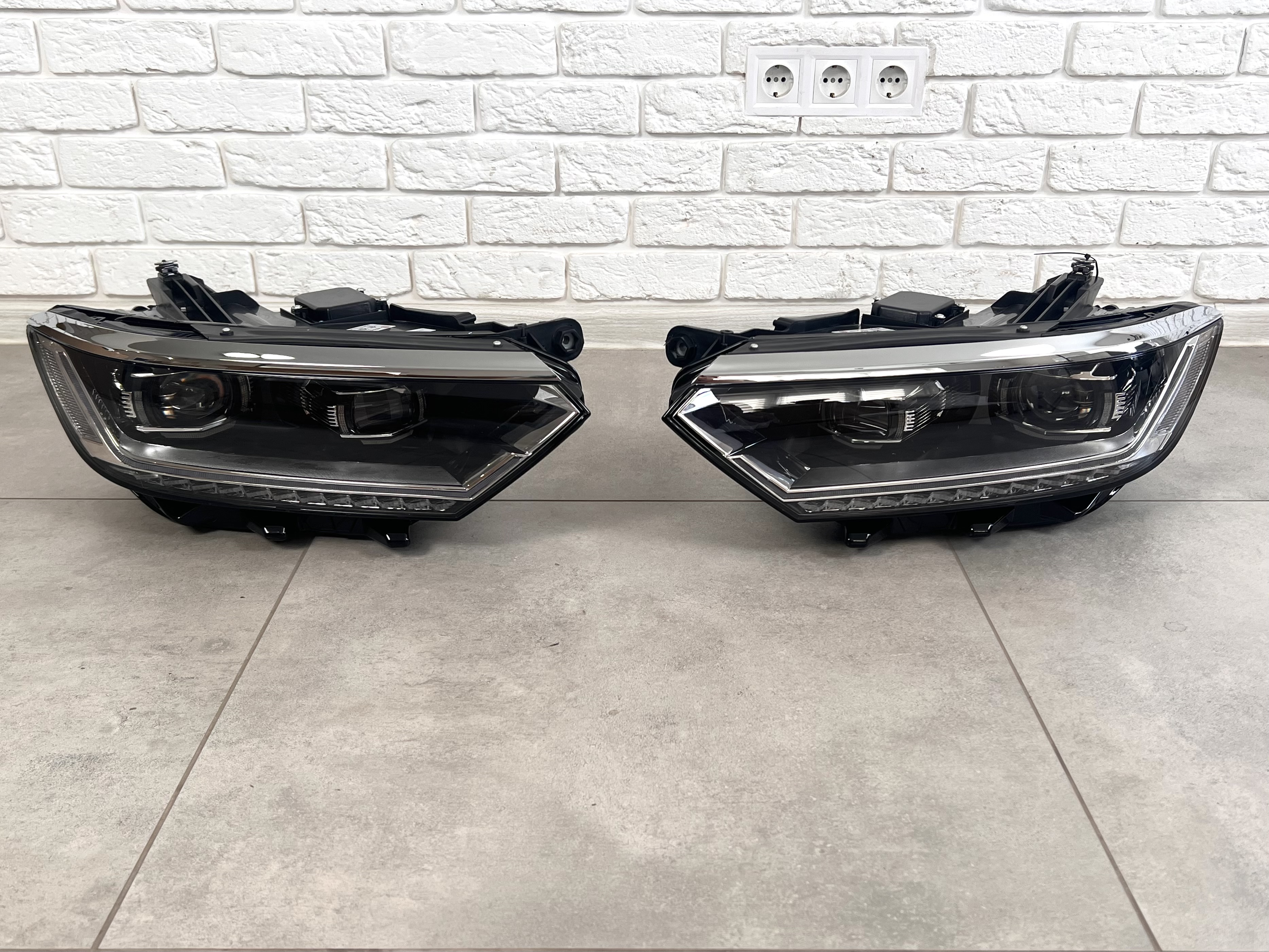 Фари FULL LED Volkswagen Passat B8 ЄВРОПА 2015-2019 2