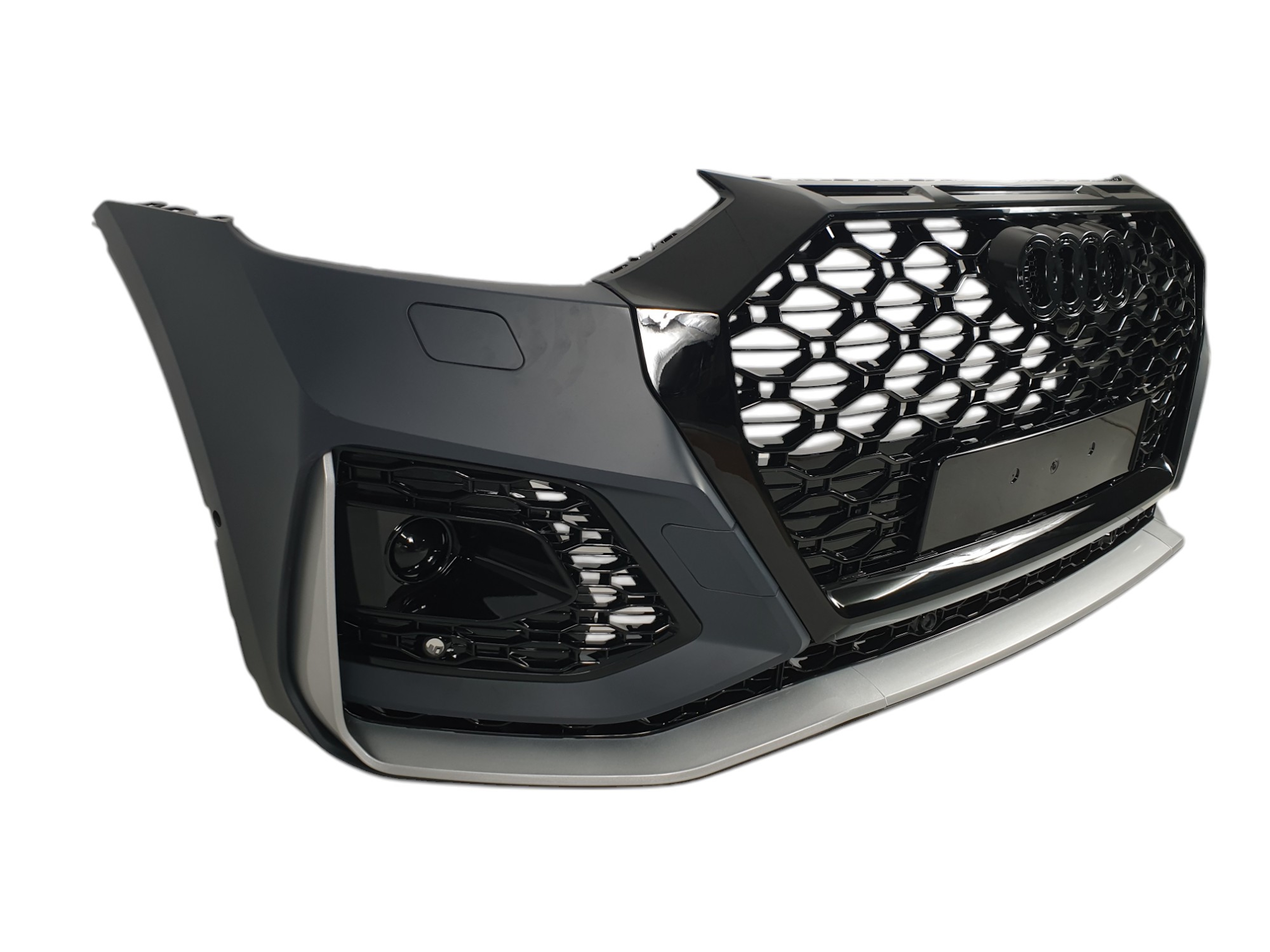 Передній бампер (стиль RS) V3 на Audi Q5 80A 2020-2024 року 2