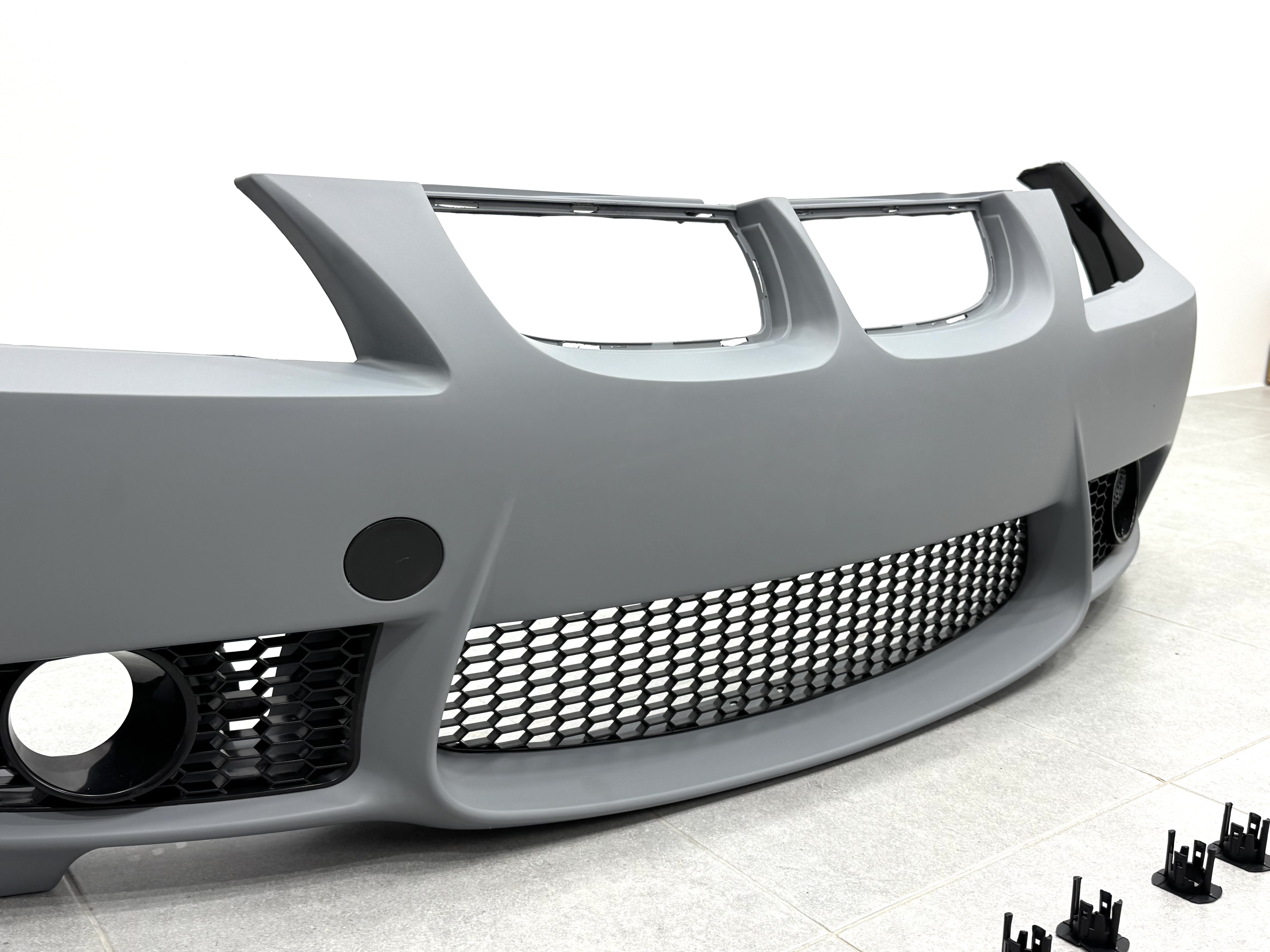 Бампер передній M3 Style BMW 3 Series E90 LCI 2008-2011 5
