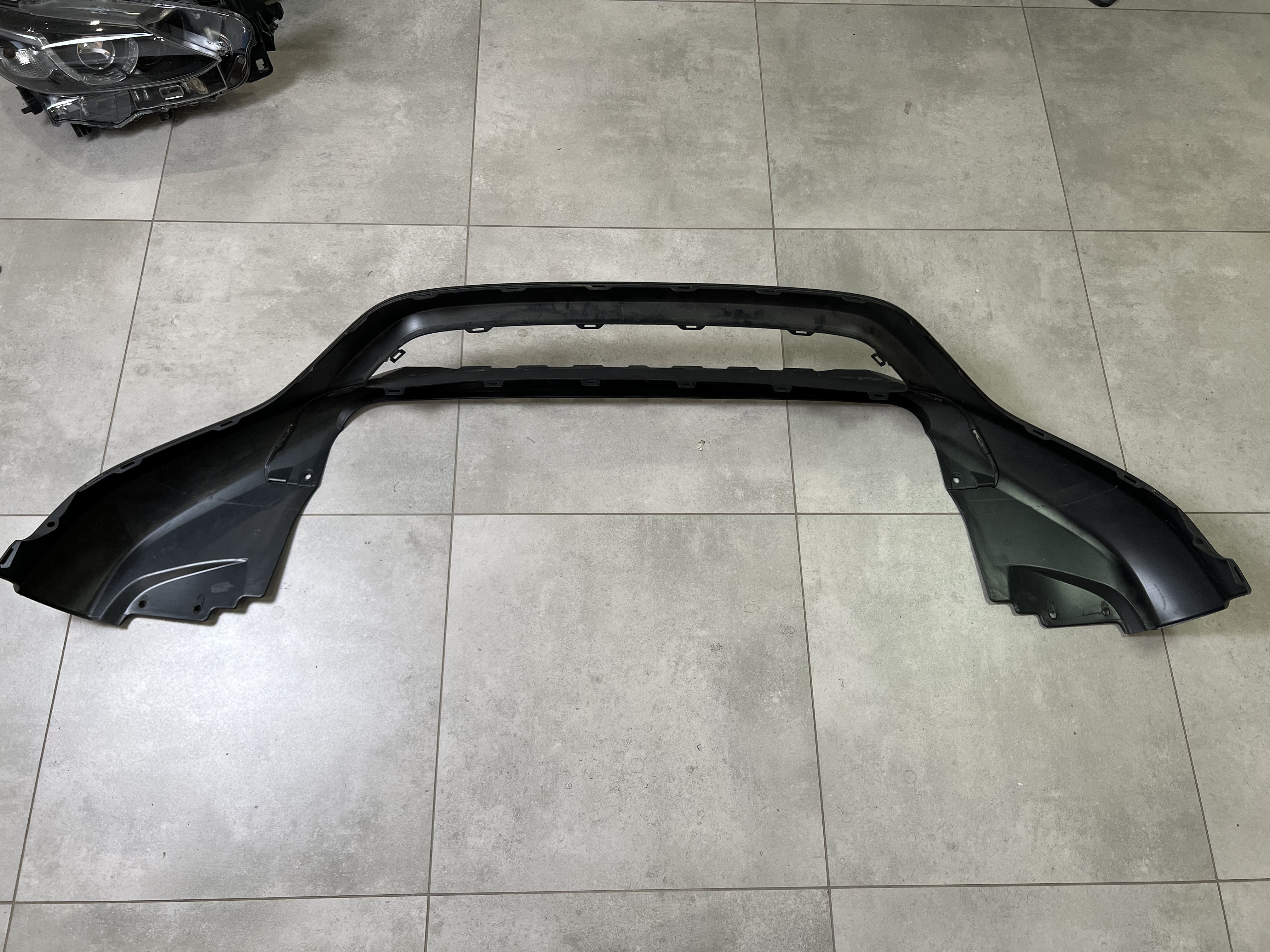 Нижня частина переднього бампера Honda HR-V 2015- 3