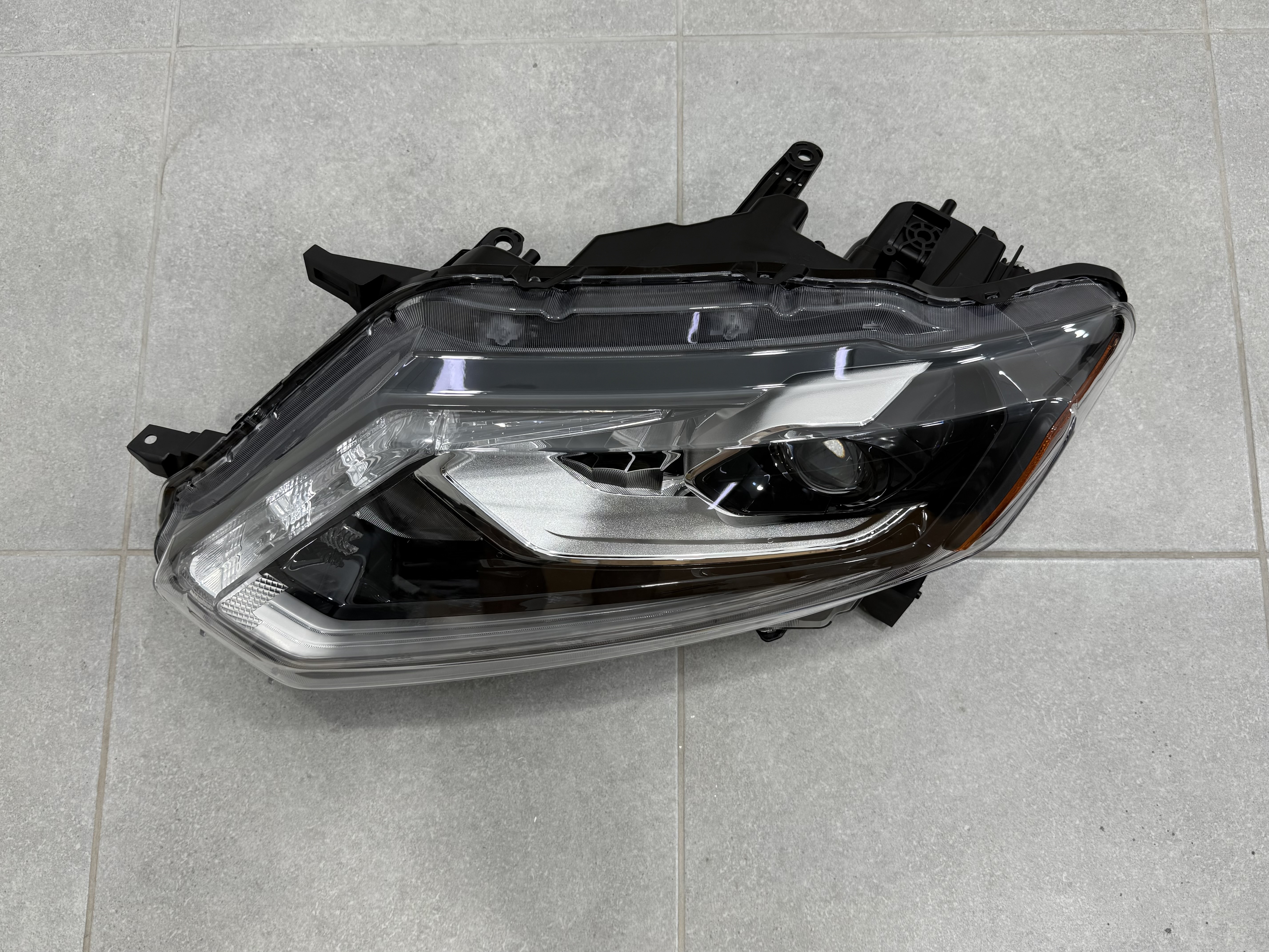 Ліва фара Full LED з лінзою для Nissan X-Trail 32 / Rogue 2014-2016 5