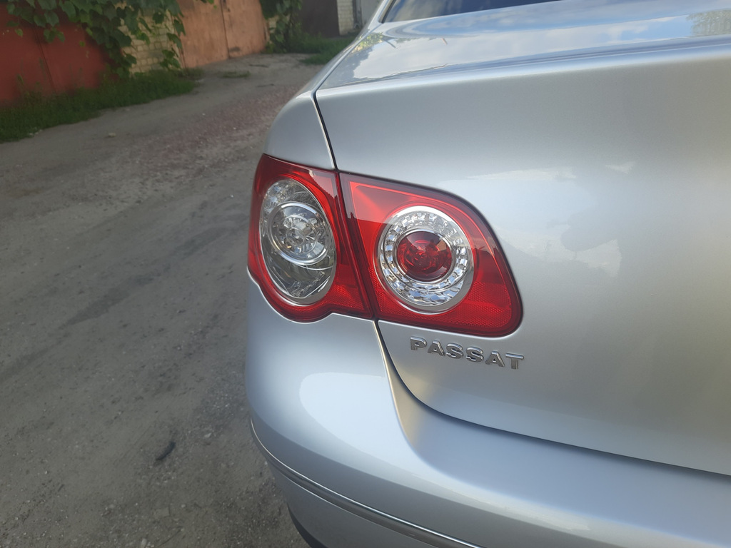 Напис Passat 3