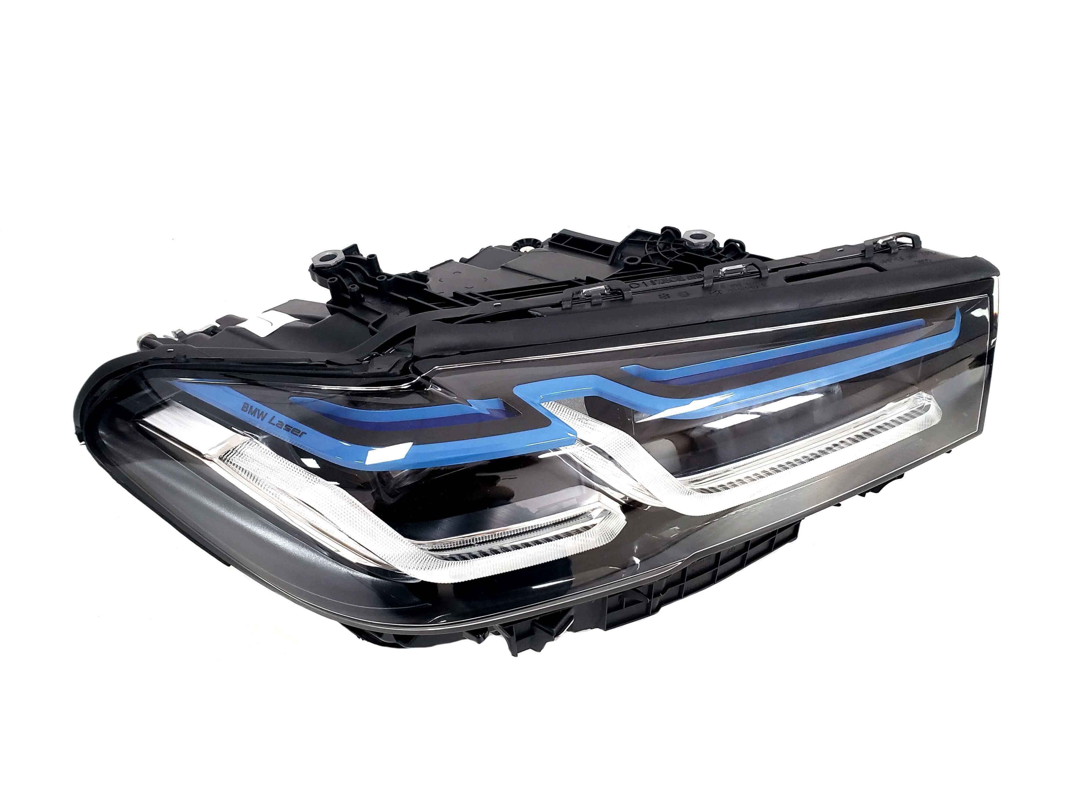 Передні фари (Full Led стиль Laser) на BMW 5 Series G30 / G31 2020-2023 року 3