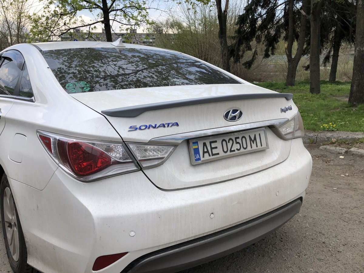 Спойлер ліп багажника Hyundai Sonata 2010-2014 АБС пластик під фарбування 3