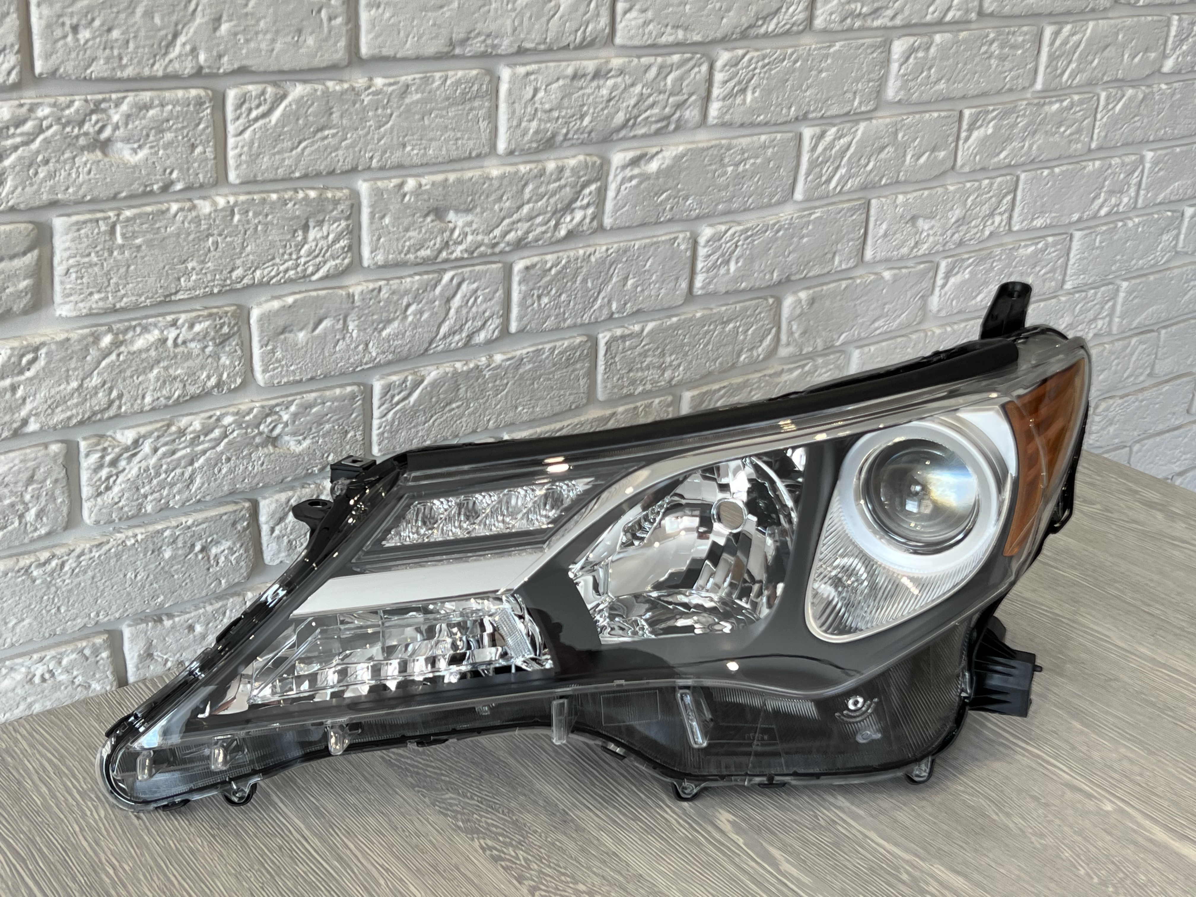 Ліва фара галоген Toyota RAV 4 АМЕРИКА 2013-2015 2