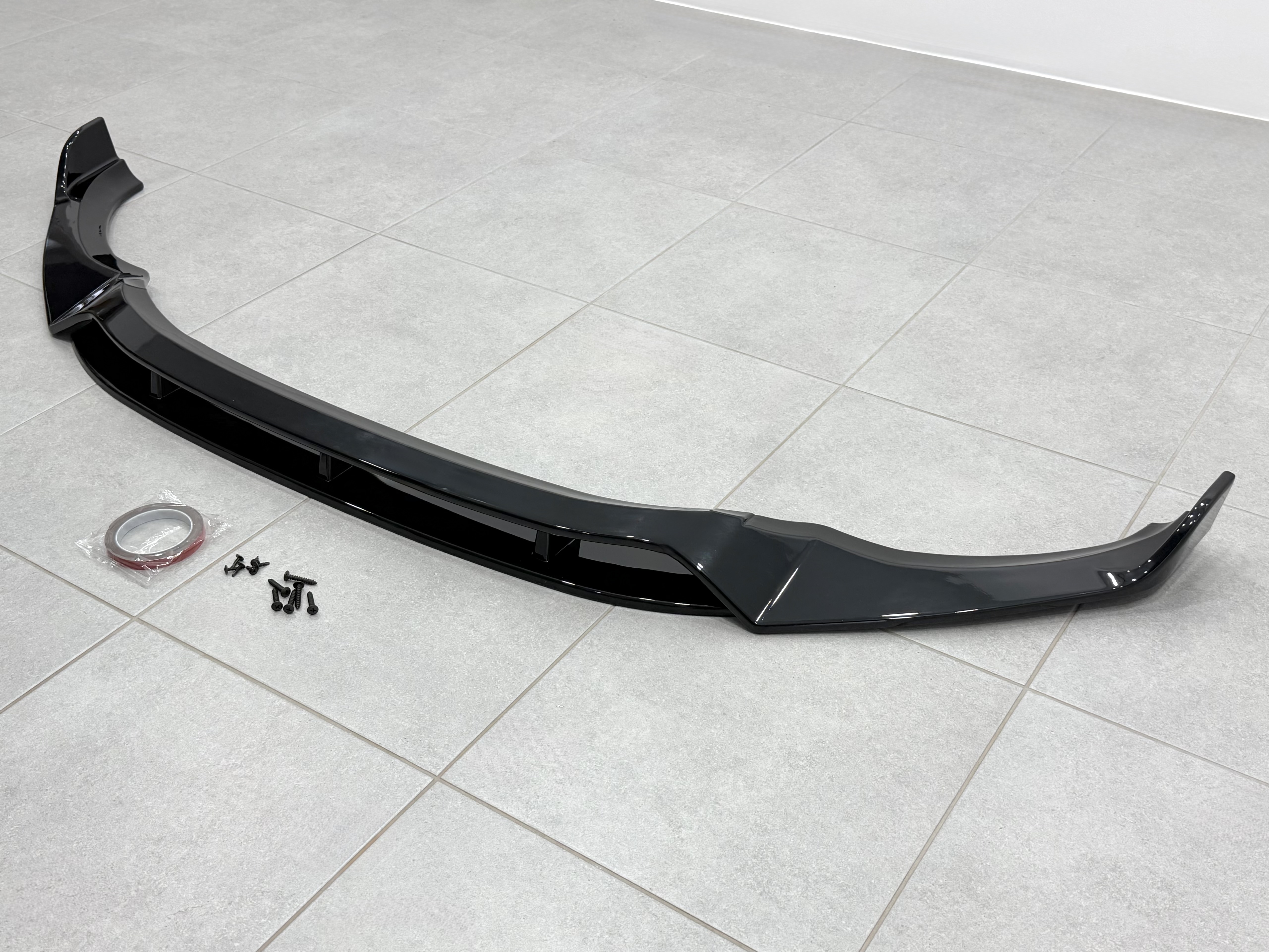 ХЗМ/X4M ROCK FRONT LIP GLOSS BLACK 6