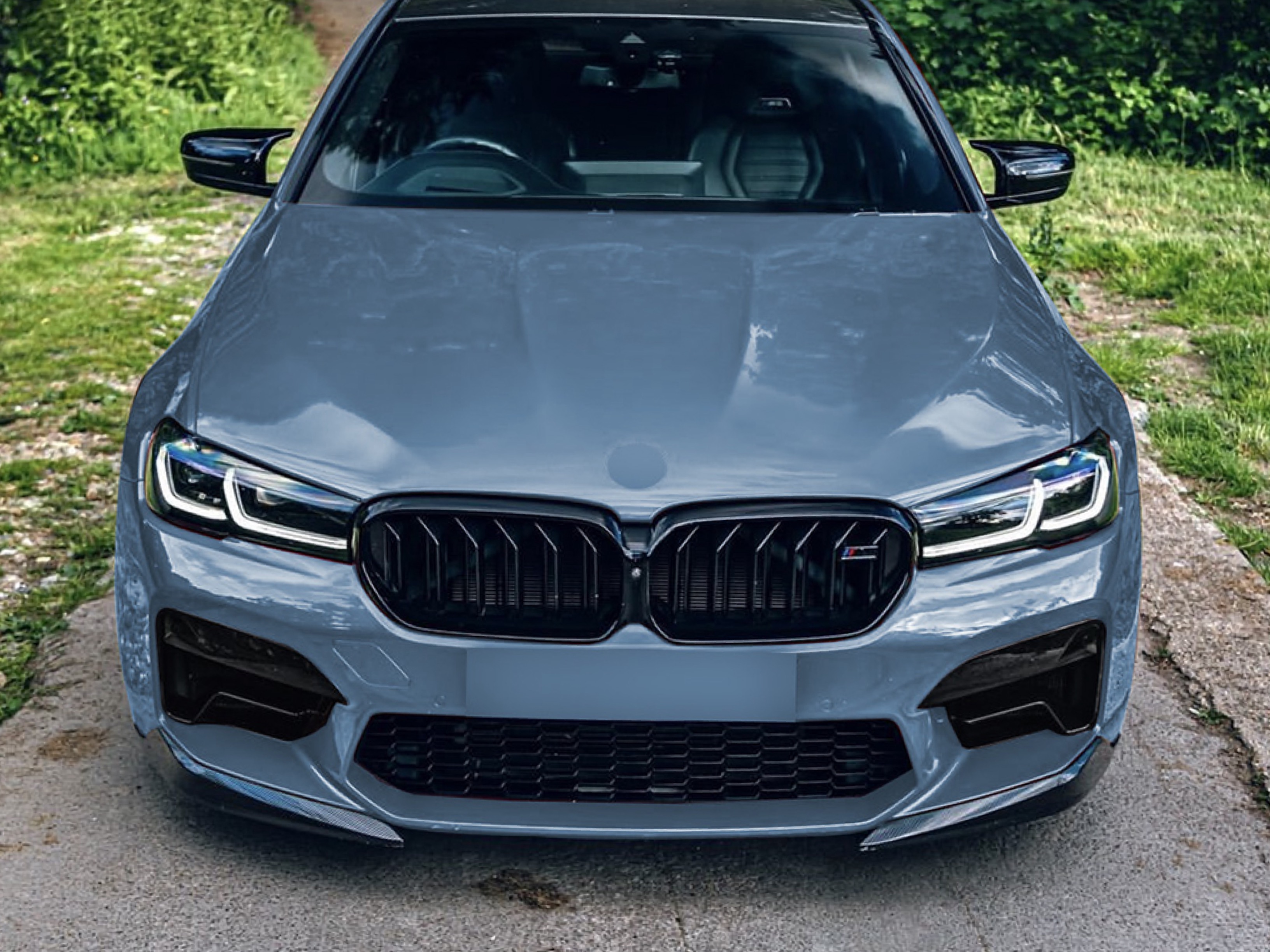 Ікла переднього бампера M5 BMW 5 series G30 G31 M5 F90 LCI 2020-2023 ABS пластик, чорний глянець 2шт. 2