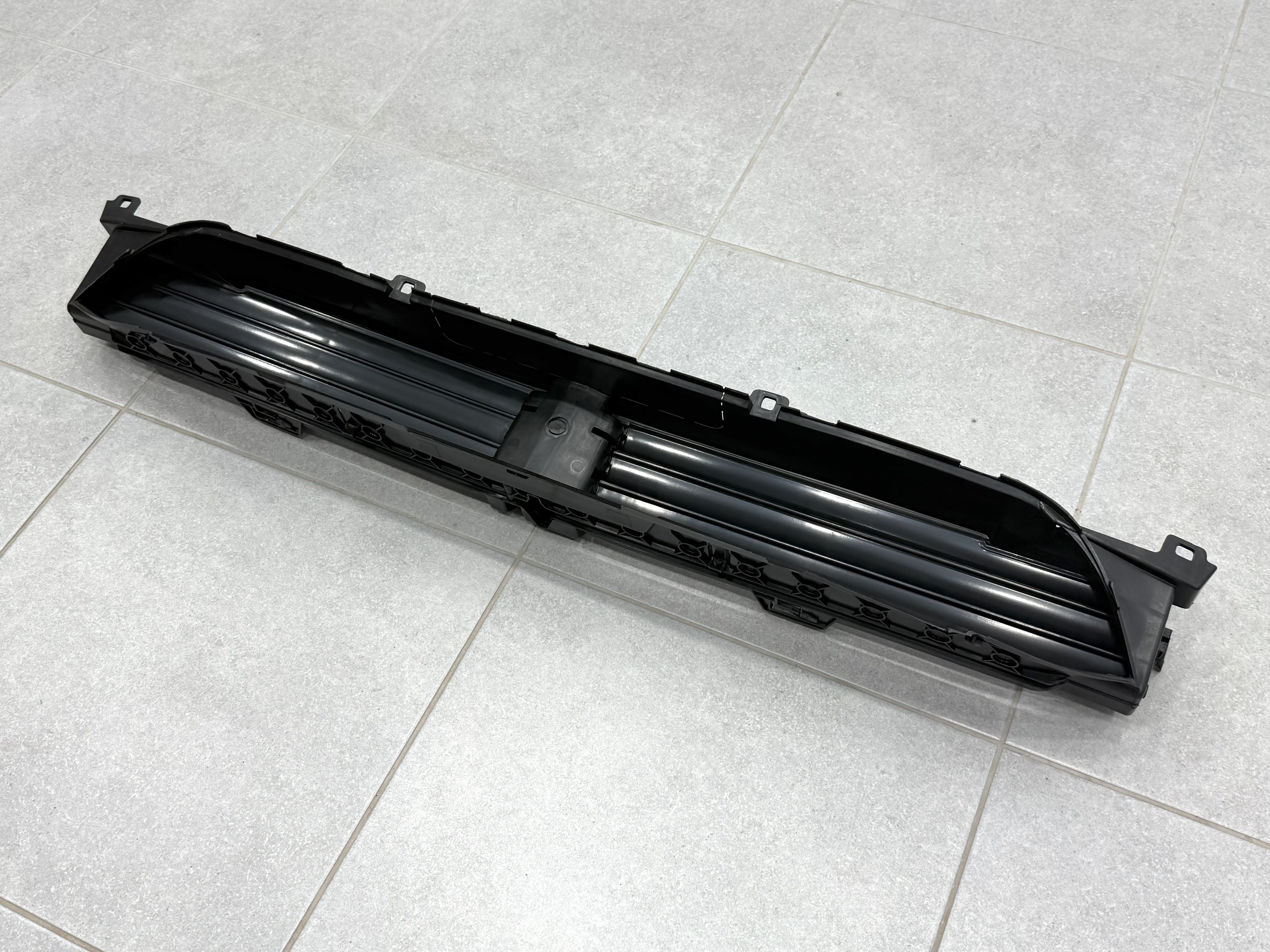 Жалюзі нижні без моторчика 51137497231 BMW X3 G01 / X4 G02 2018-2021 5