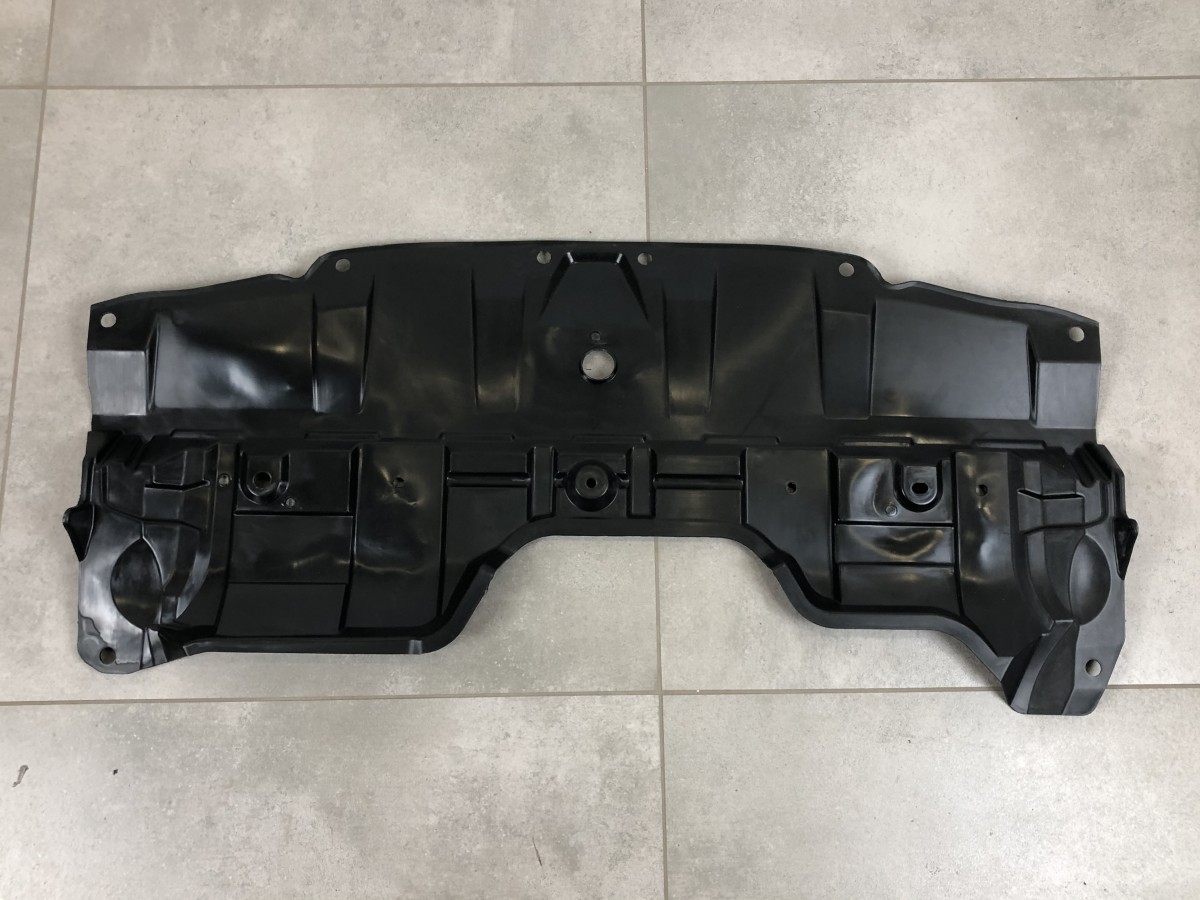 Пильовик бампера зовнішній 758924CB0A Nissan X-Trail T32 / Rogue 2