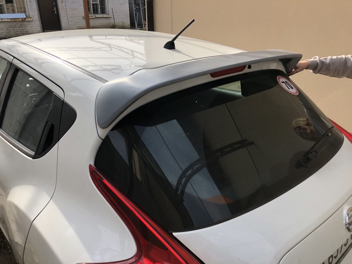 Спойлер козирок Nissan Juke 2011-2018 ABS пластик під фарбування 2