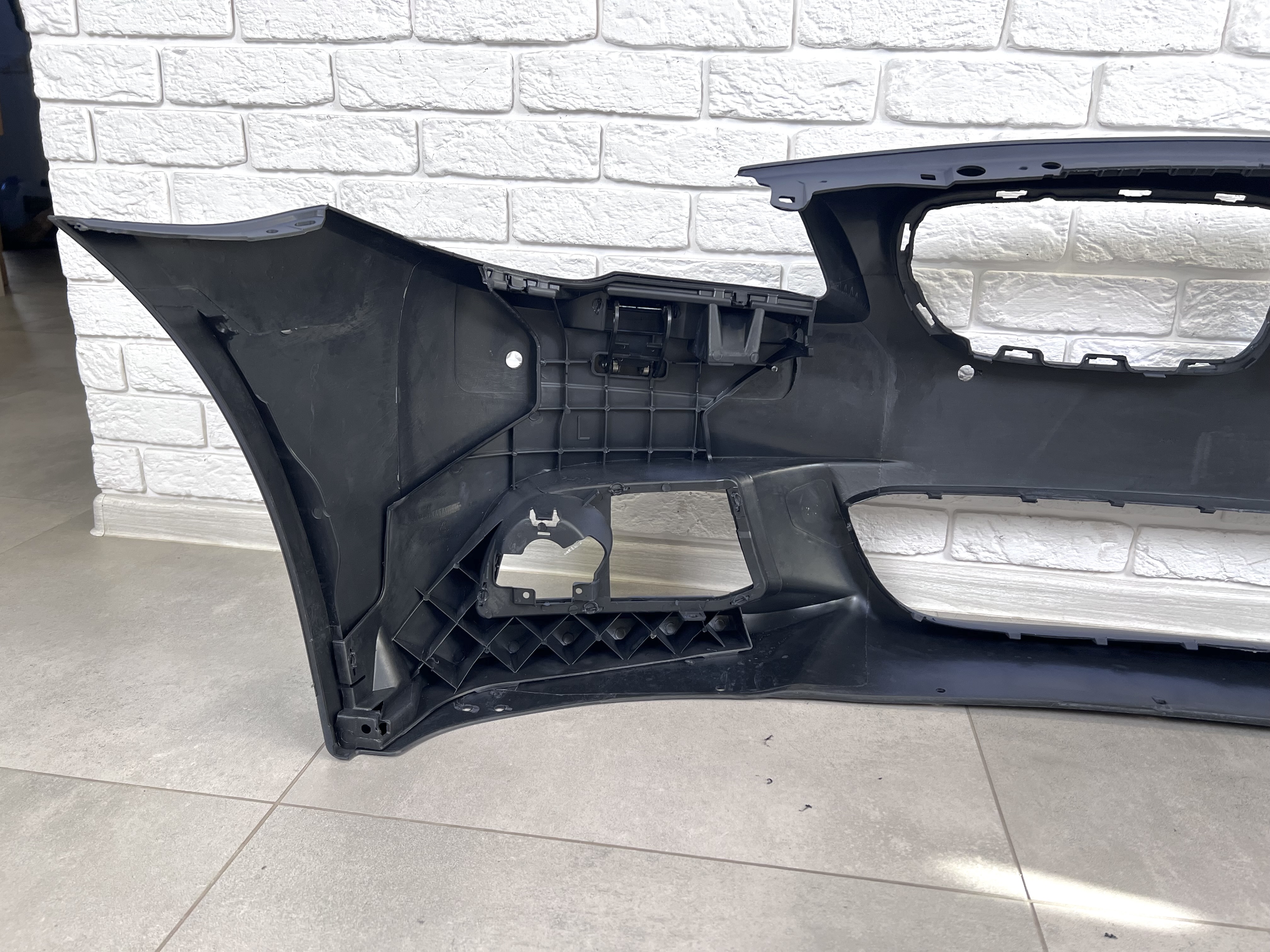 Передній бампер у зборі M Paket BMW 5 Series F10 F11 2010-2013 5