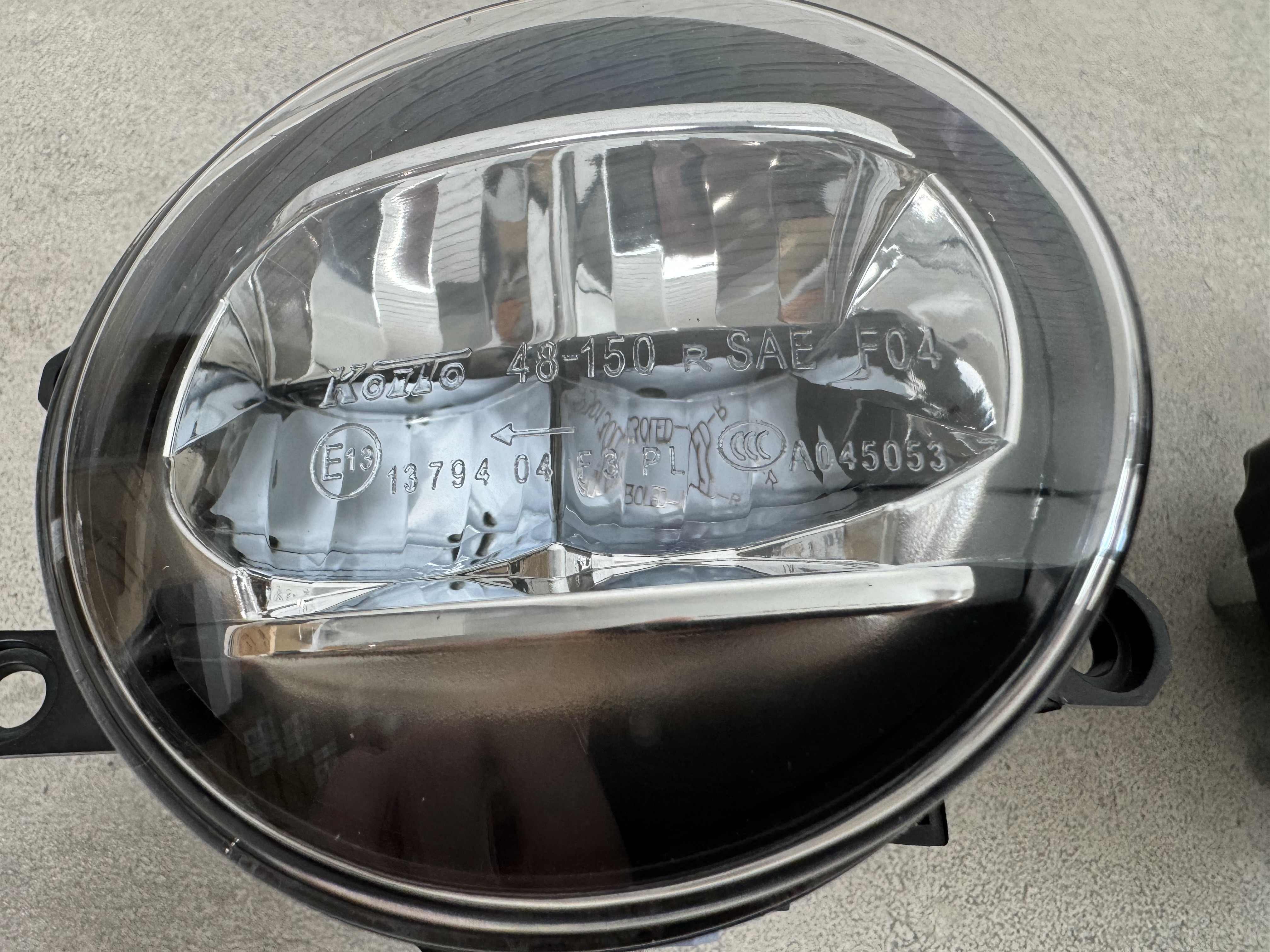 LED протитуманні фари під оригінал Toyota Lexus комплект 2шт. 5