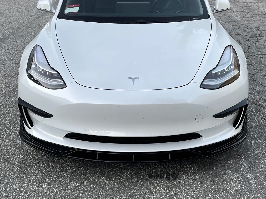 Комплект обвісу Tesla Model 3 2017- ABS пластик, колір чорний глянець 2