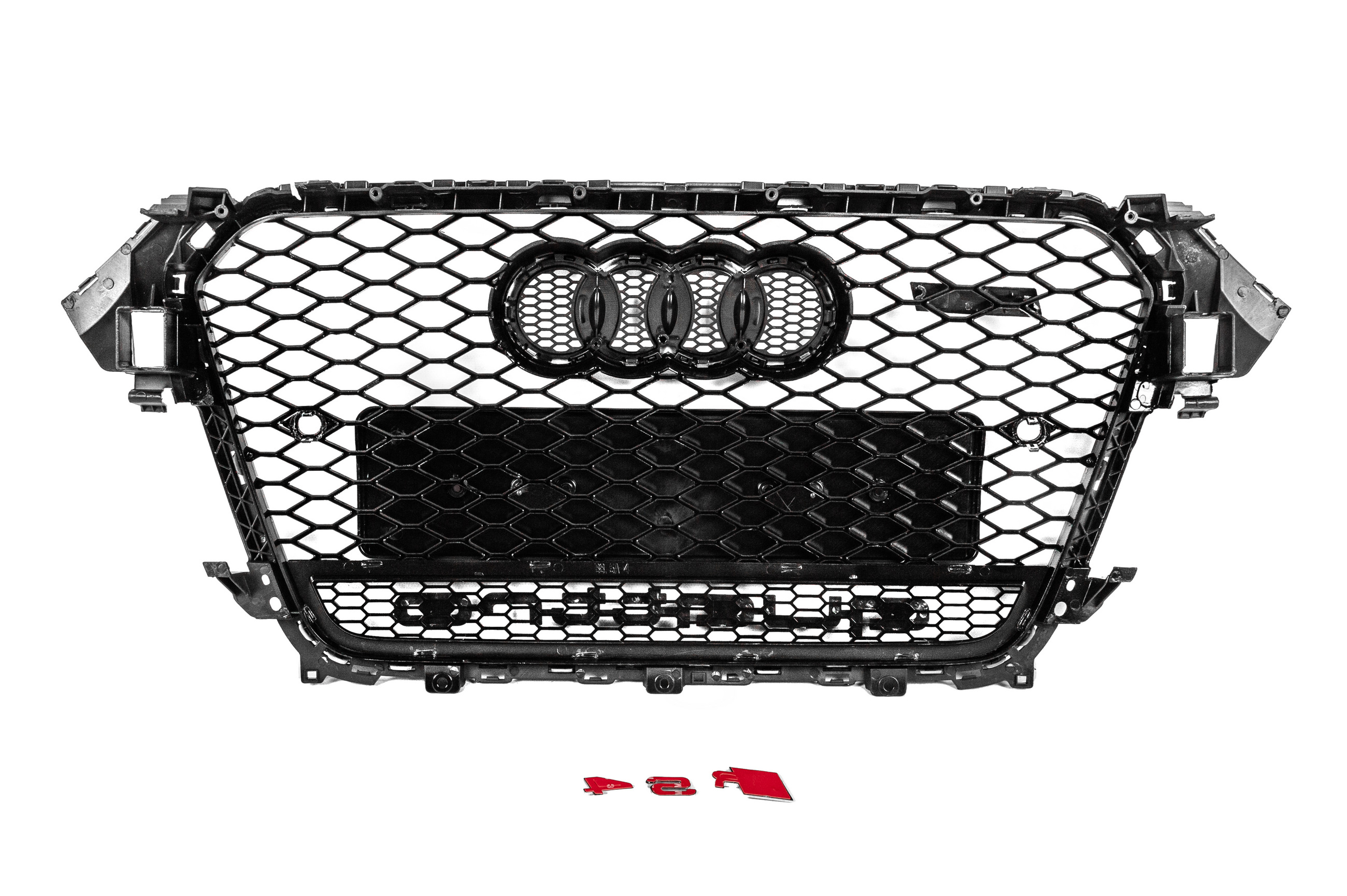 Передня чорна решітка RS-style з написом Quattro (2012-2015) 4