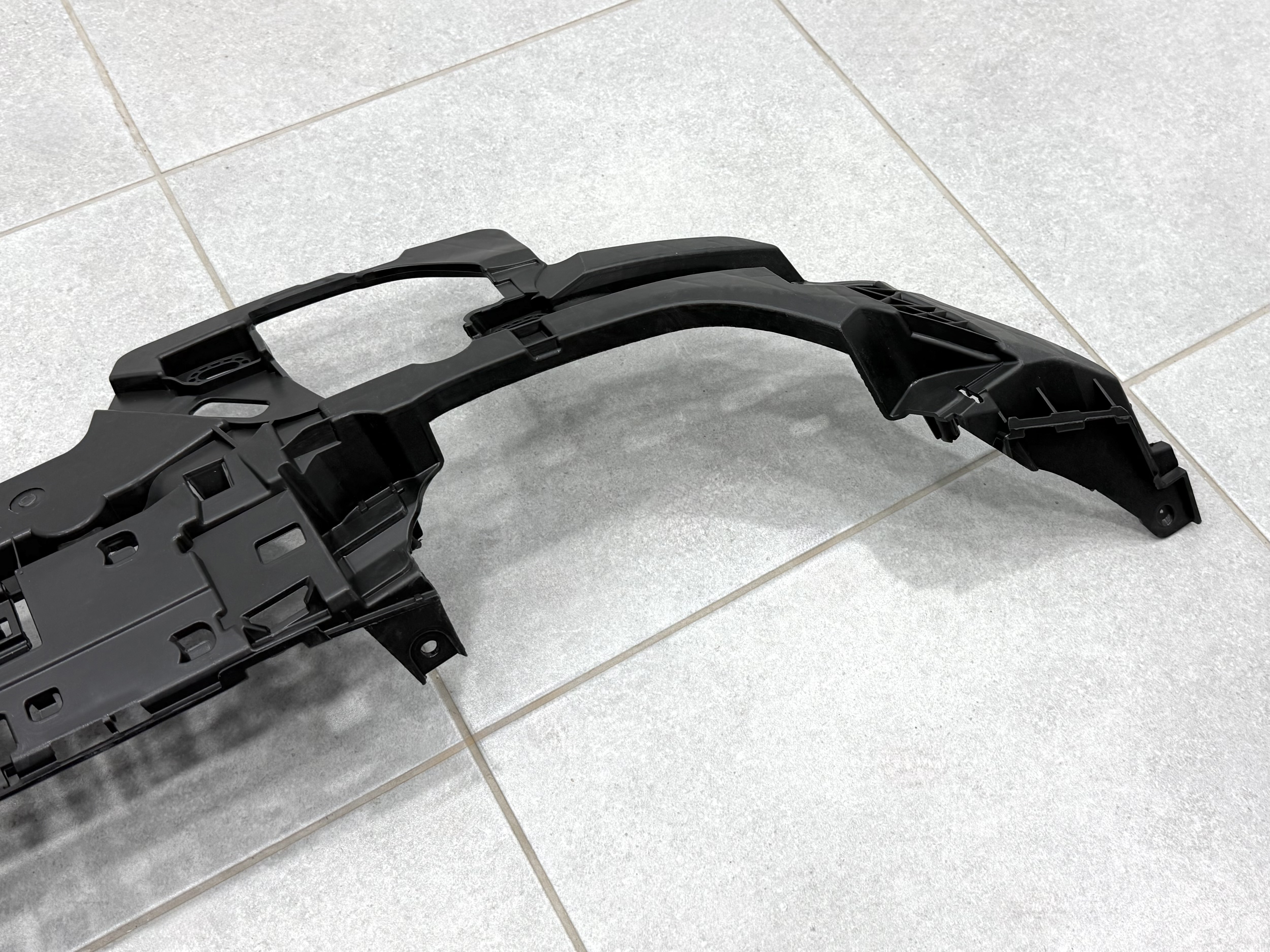 Направляюча дифузора 51128085499 для BMW 3 series G20 LCI 2022- 5