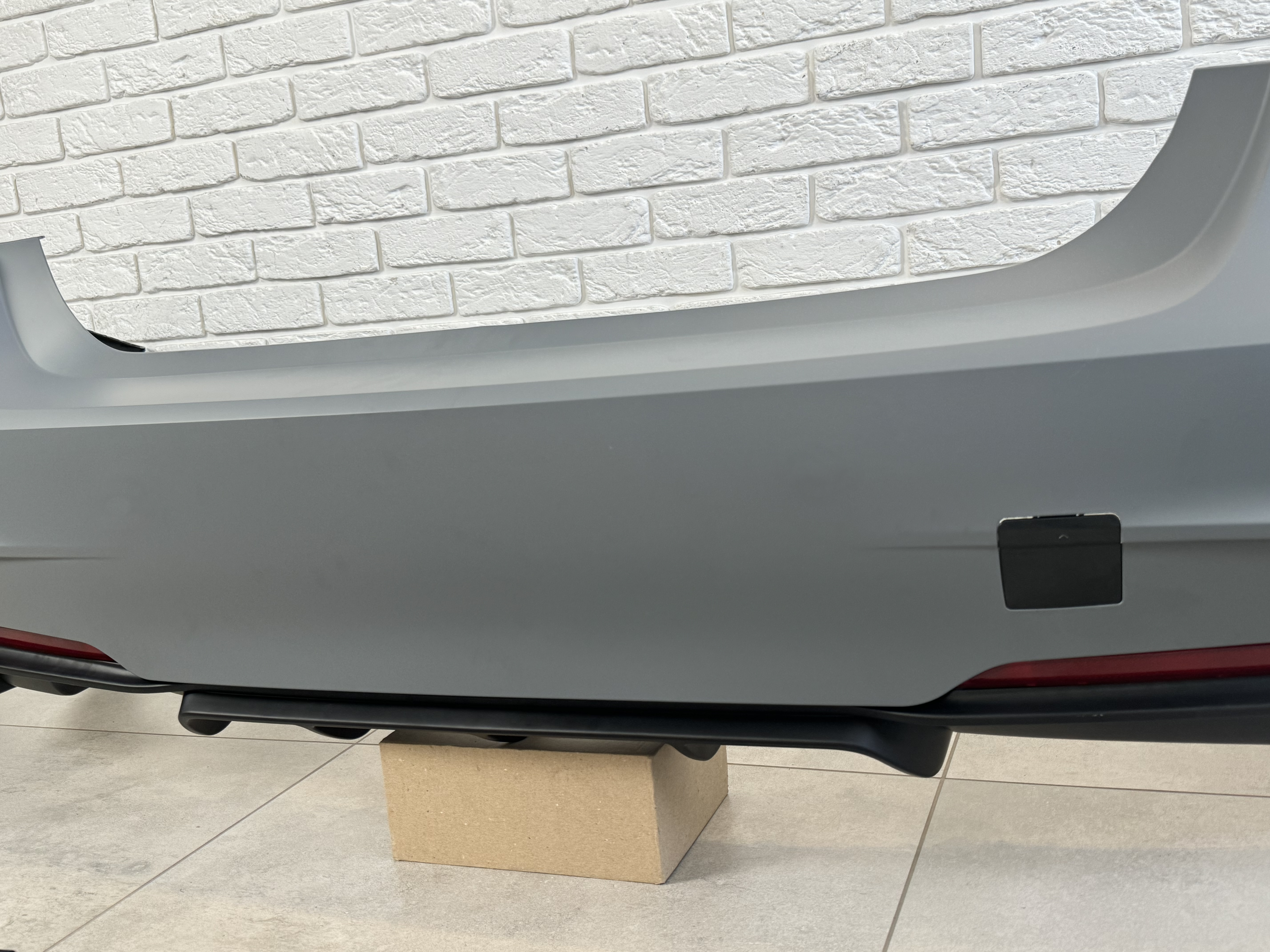 Задній бампер у зборі M Paket BMW 3 Series F30 2012-2018 БЕЗ ПАРКТРОННИКІВ 4