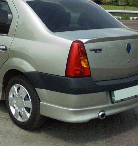 Задній бампер (накладка, під фарбування)