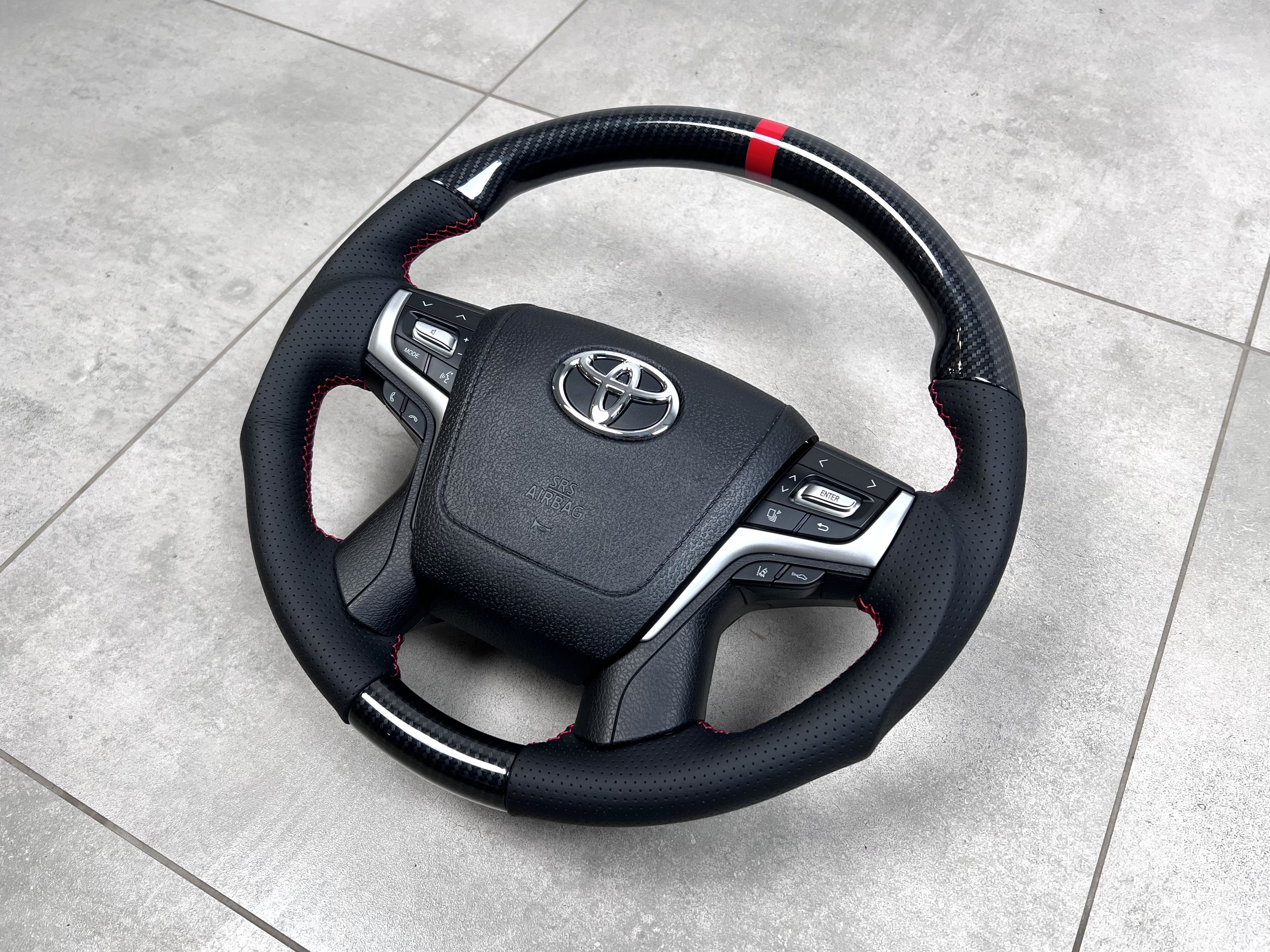 Кермо анатомічний у зборі чорний SPORT під карбон Toyota Land Cruiser 200 / Prado 150 4