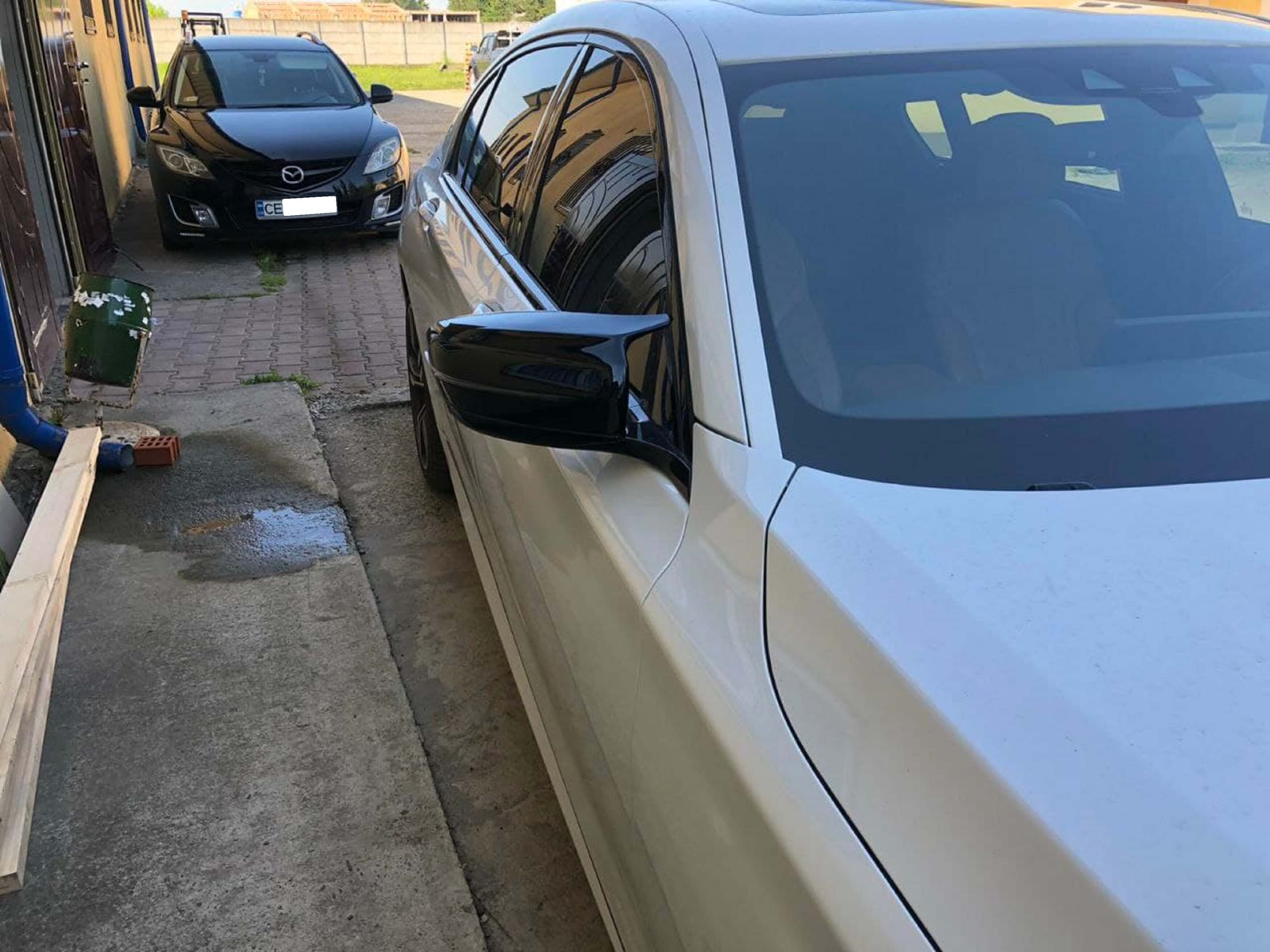 Накладки на дзеркала Чорний глянець (M-Look) на BMW 5 Series G30 / G31 2017-2020 року 4