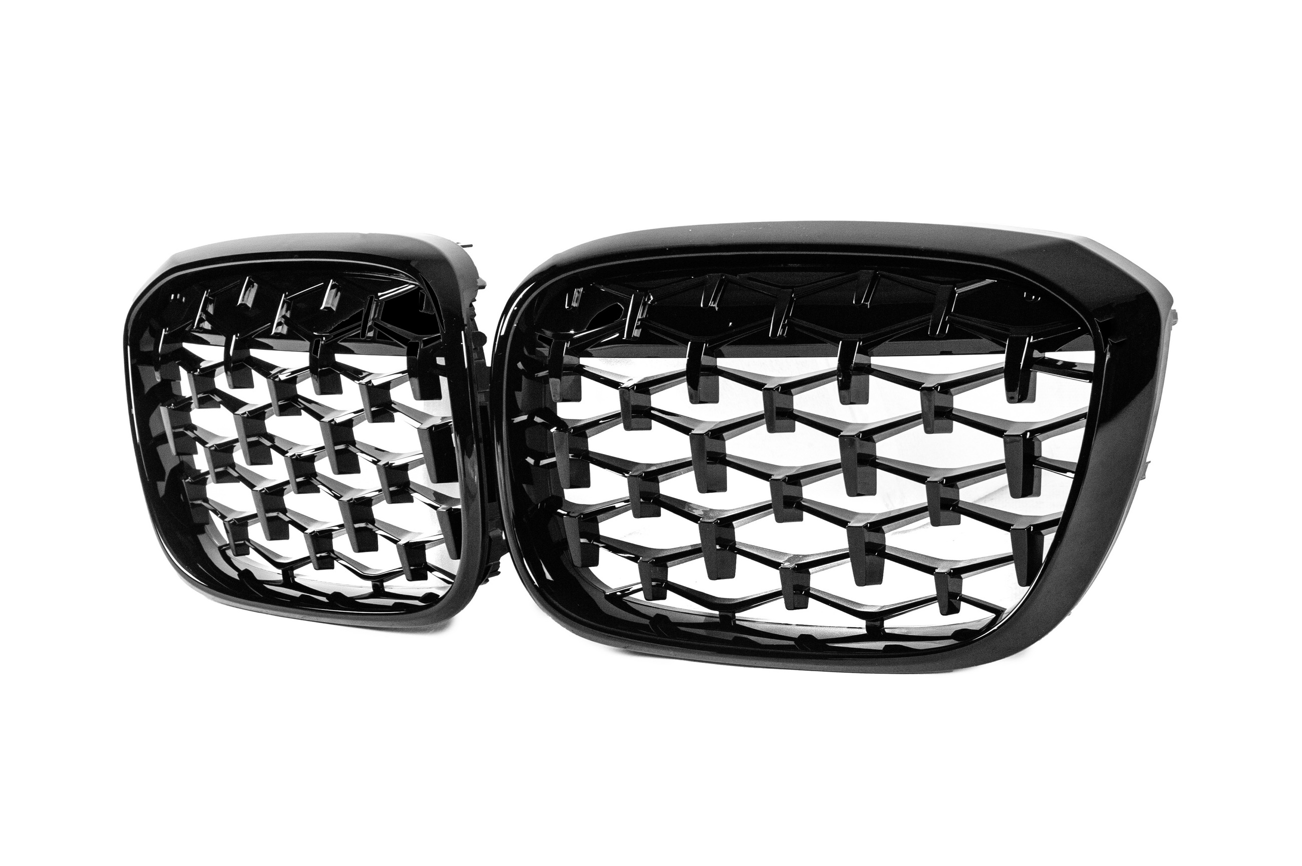 Ніздрі Diamond Black (2018-2021, чорна окантовка) 3