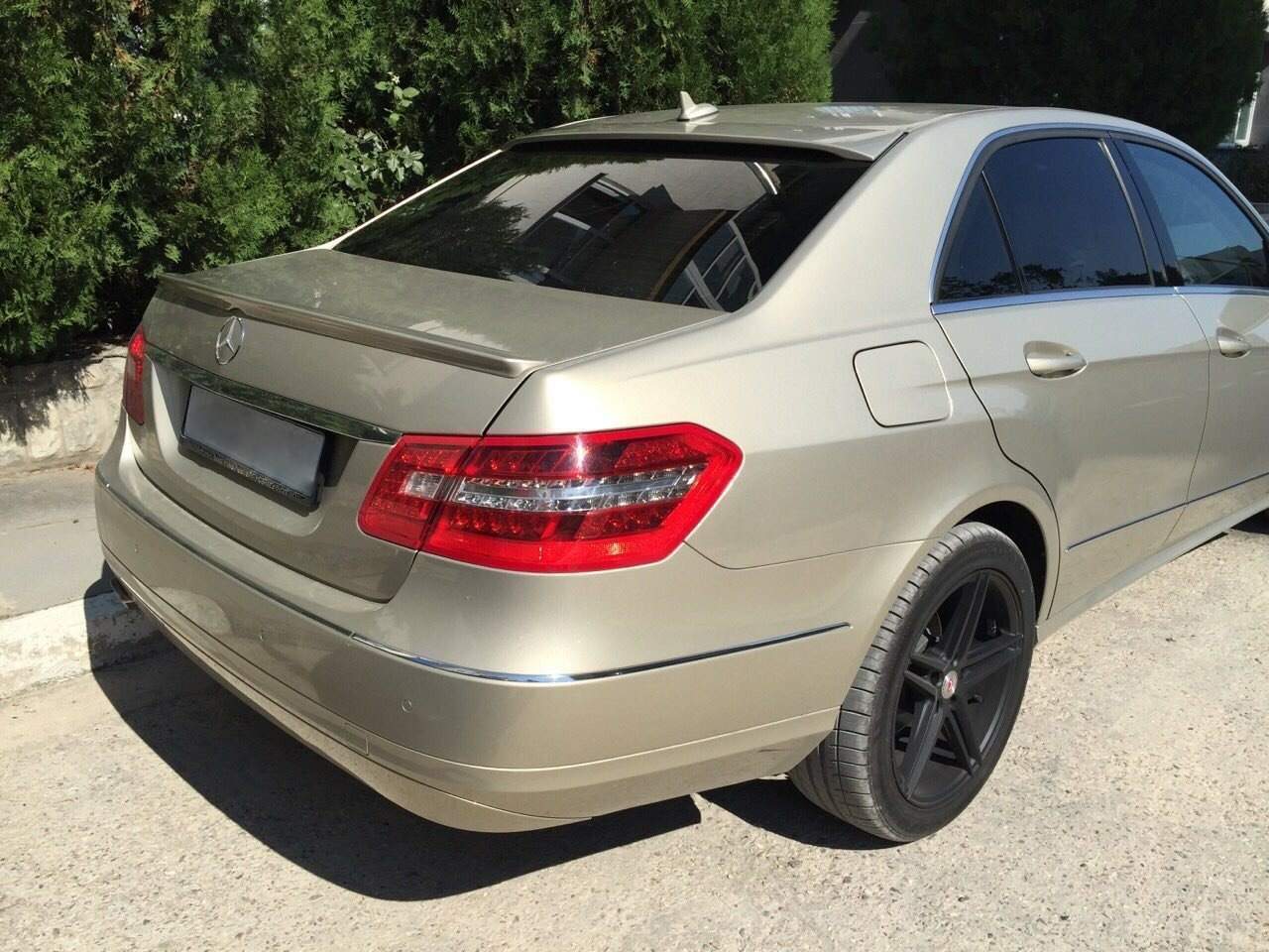 Спойлер ліп на багажник Mercedes W212 2009-2016 ABS пластик 2