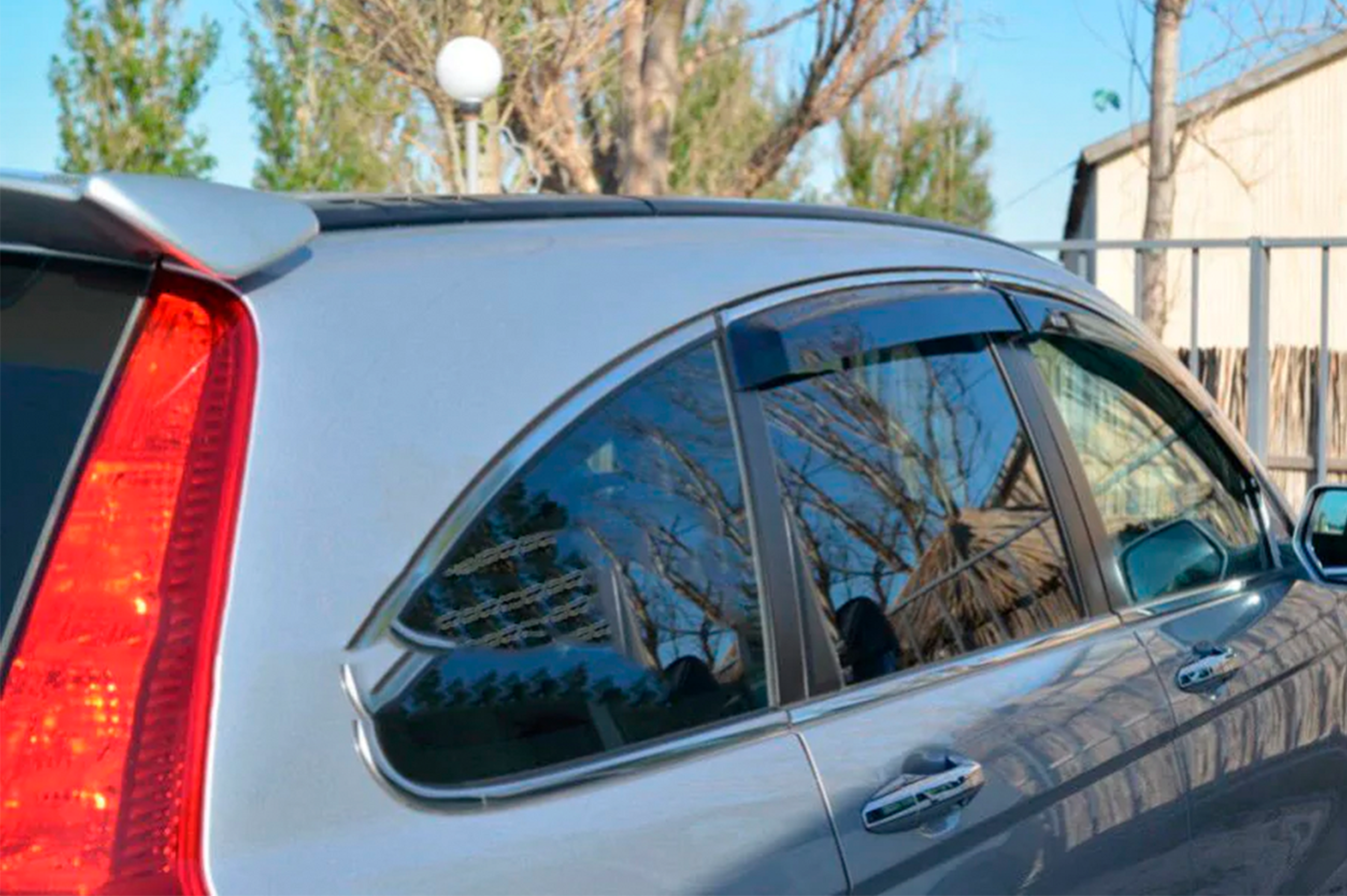 Вітровики з хром молдингом (4 шт, HIC) 5