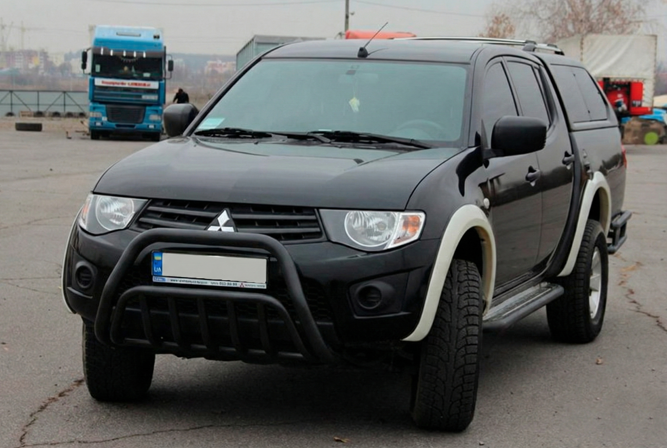 Кенгурятник Black (нерж.) 3