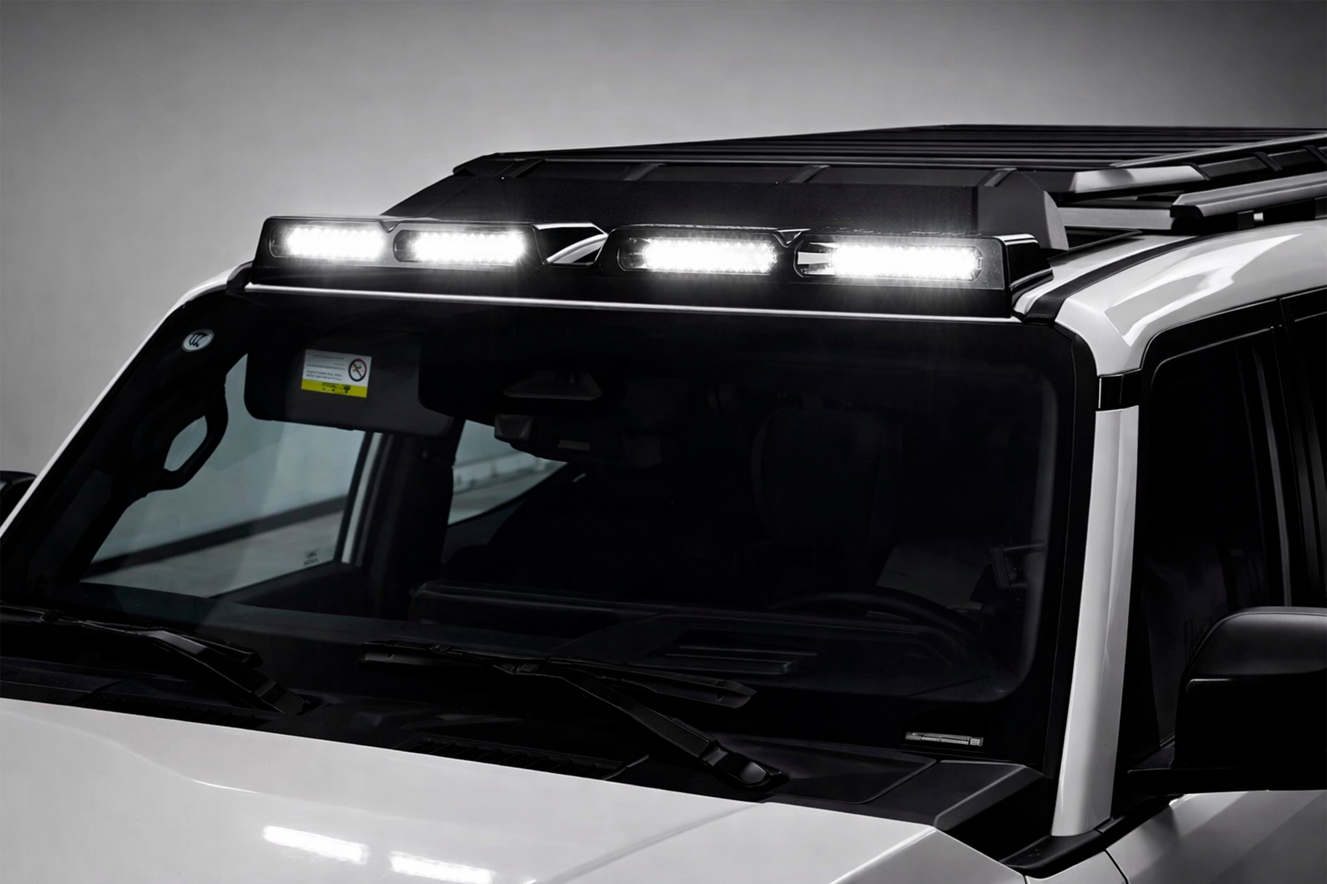 Козирьок лобовога скла з LED, (Білий)