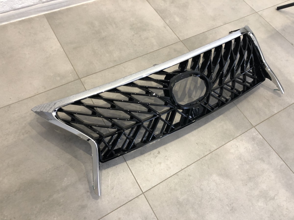 Решітка радіатора TRD Lexus LX 570 рестайлінг 2012-2015 4