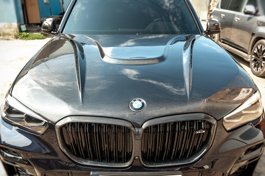 Карбоновий капот V1 (G05/F95) 2