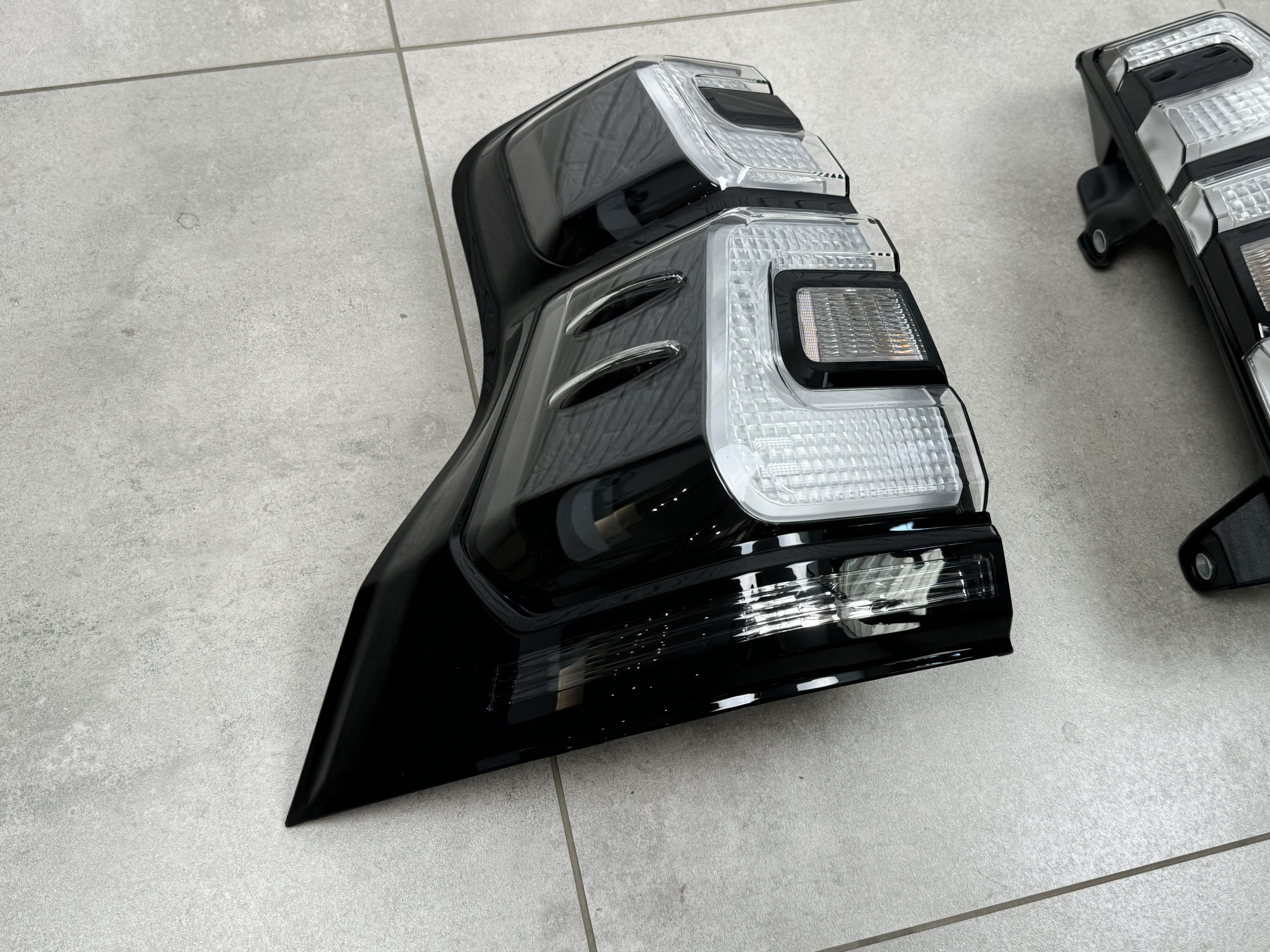 Задні фонарі димчасті Toyota Land Cruiser Prado 150 2017-2023 2шт 3