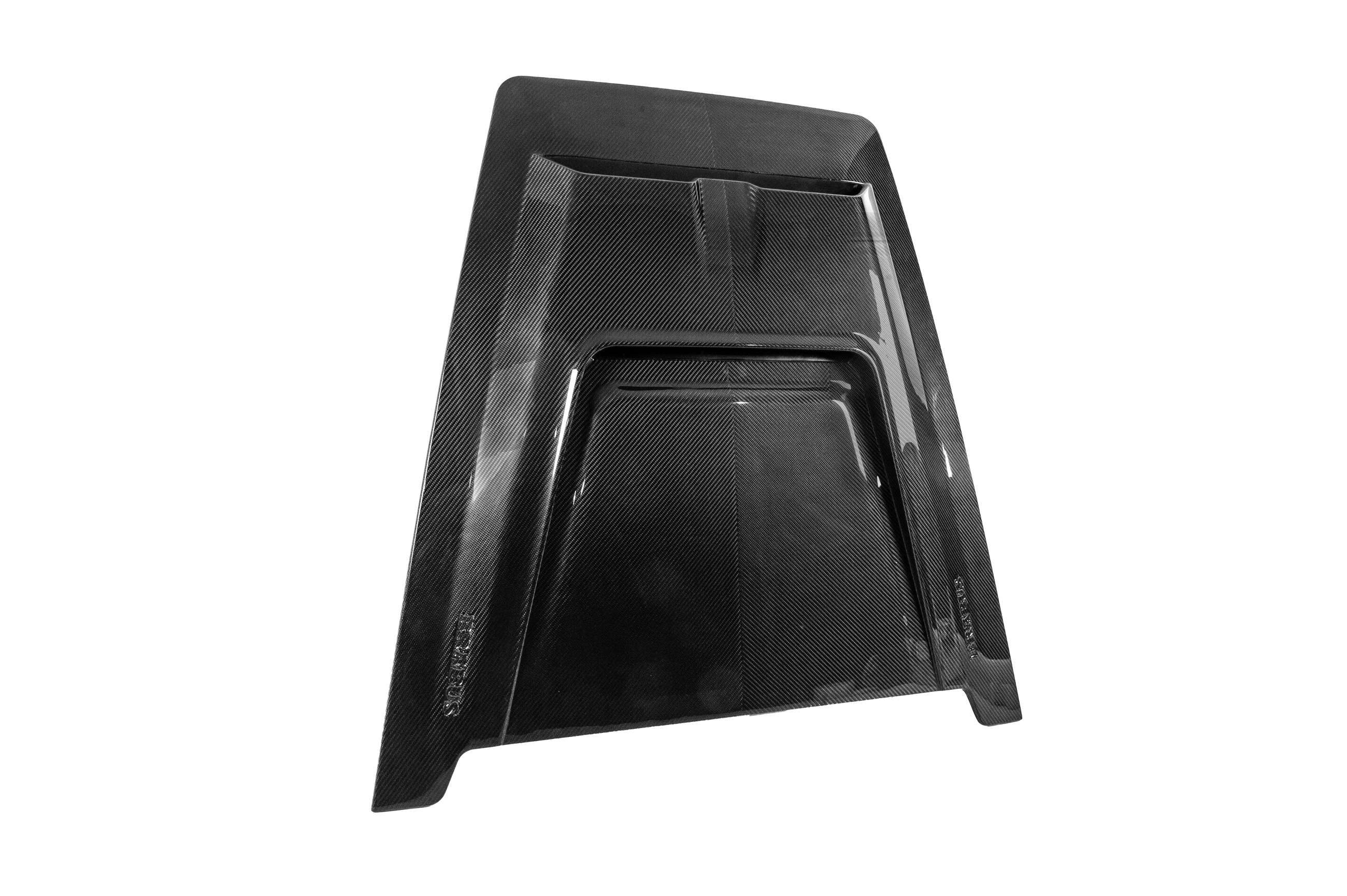 Капот BRB 800 Carbon 3