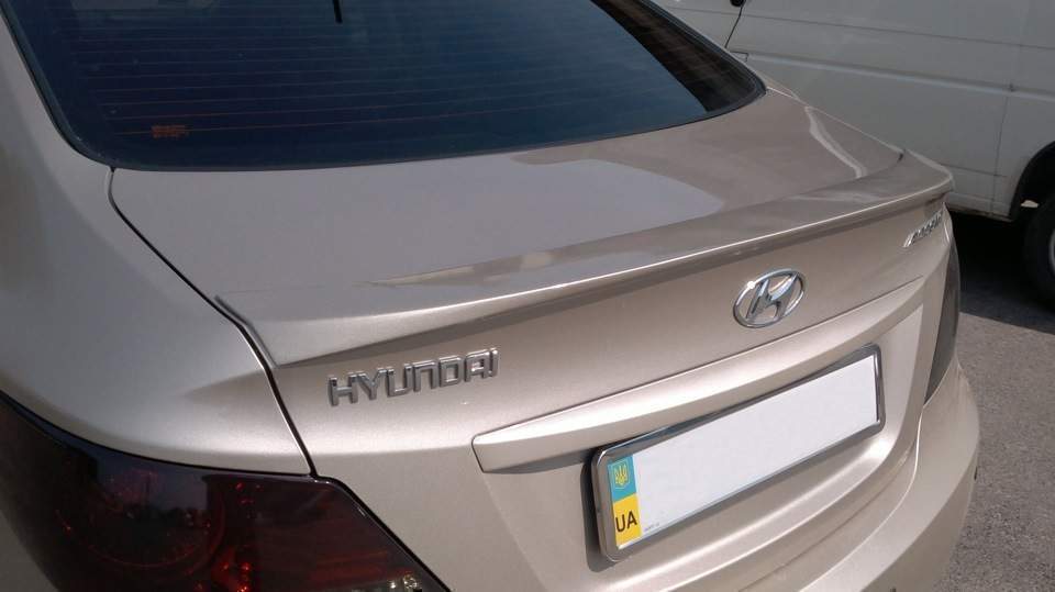 Спойлер ліп багажника Hyundai Accent 2011-2015 ABS пластик під фарбування 2