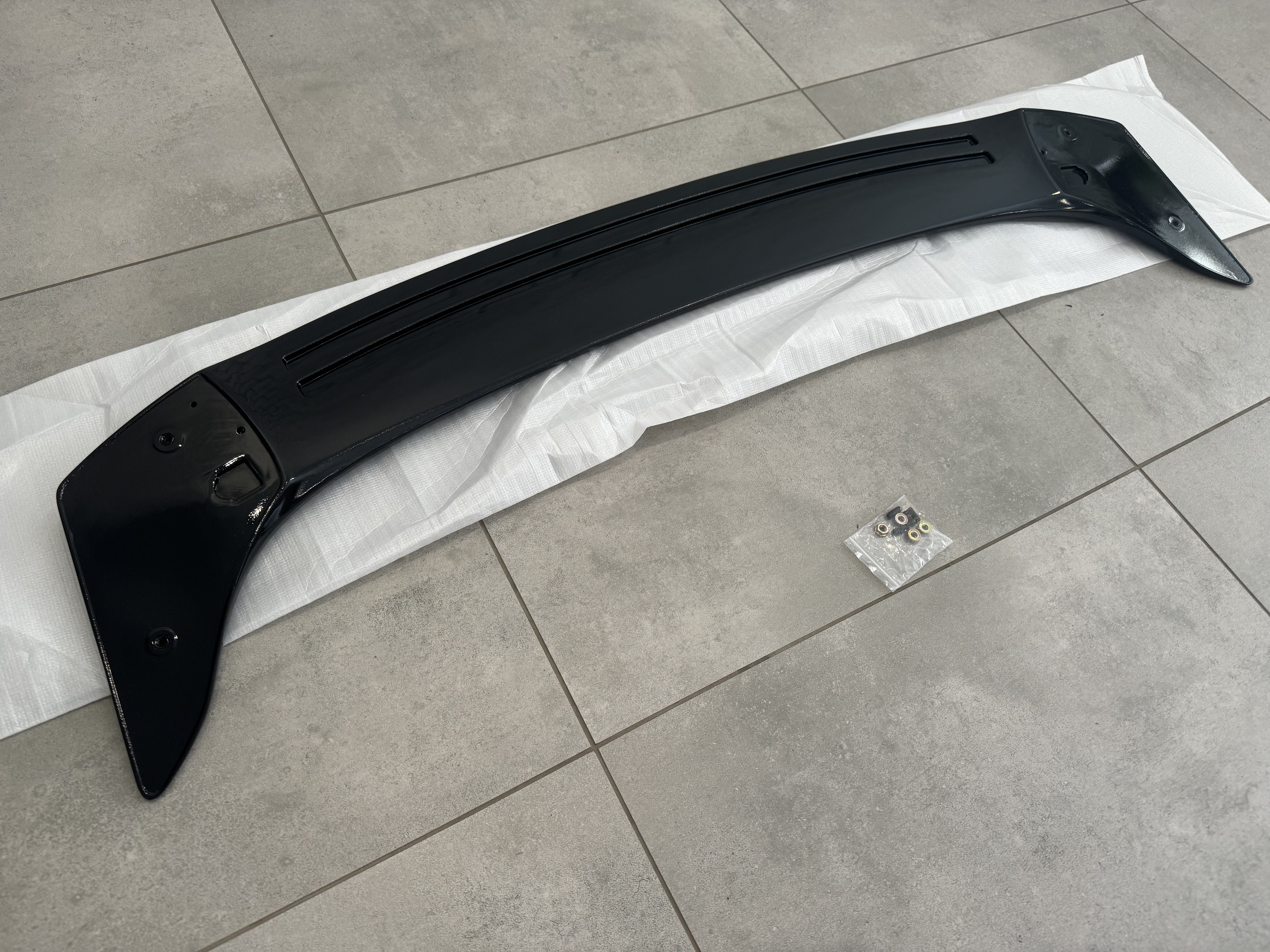 Спойлер багажника Ford Mondeo / Fusion 2013-2020 ABS пластик, чорний глянець 2