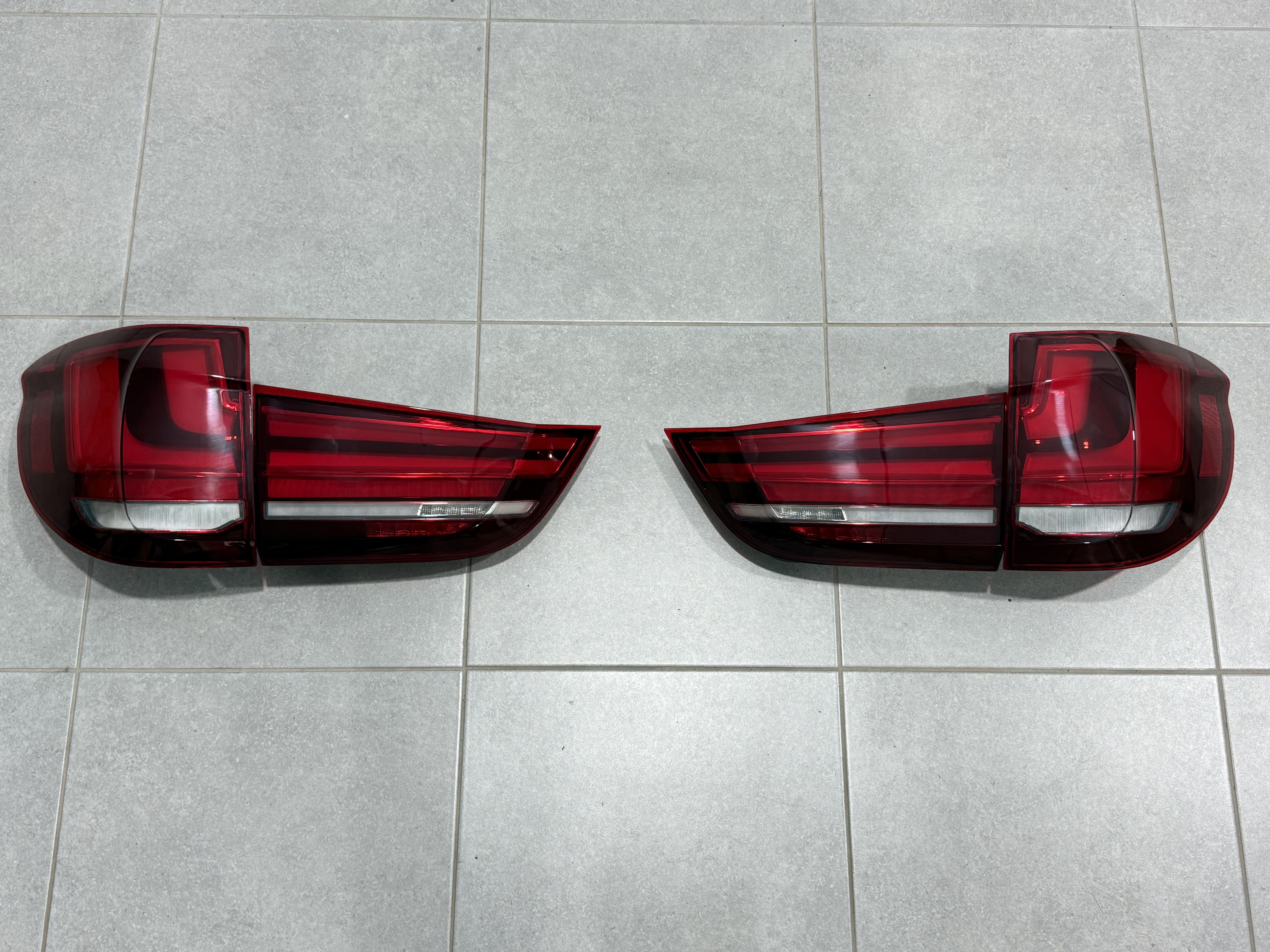 Задні LED ліхтарі для BMW X5 F15 2013-2018 2