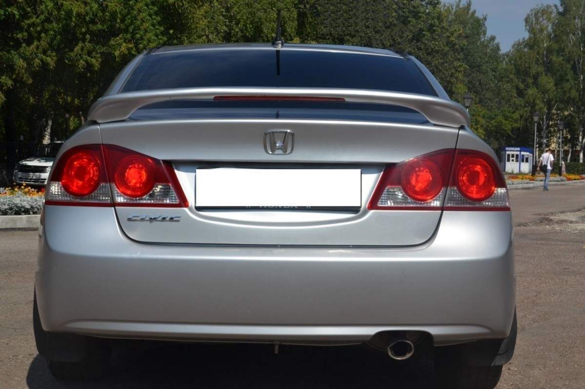 Спойлер багажника Modulo Honda Civic зі стоп-сигналом 2006-2011 ABS пластик під фарбування 3