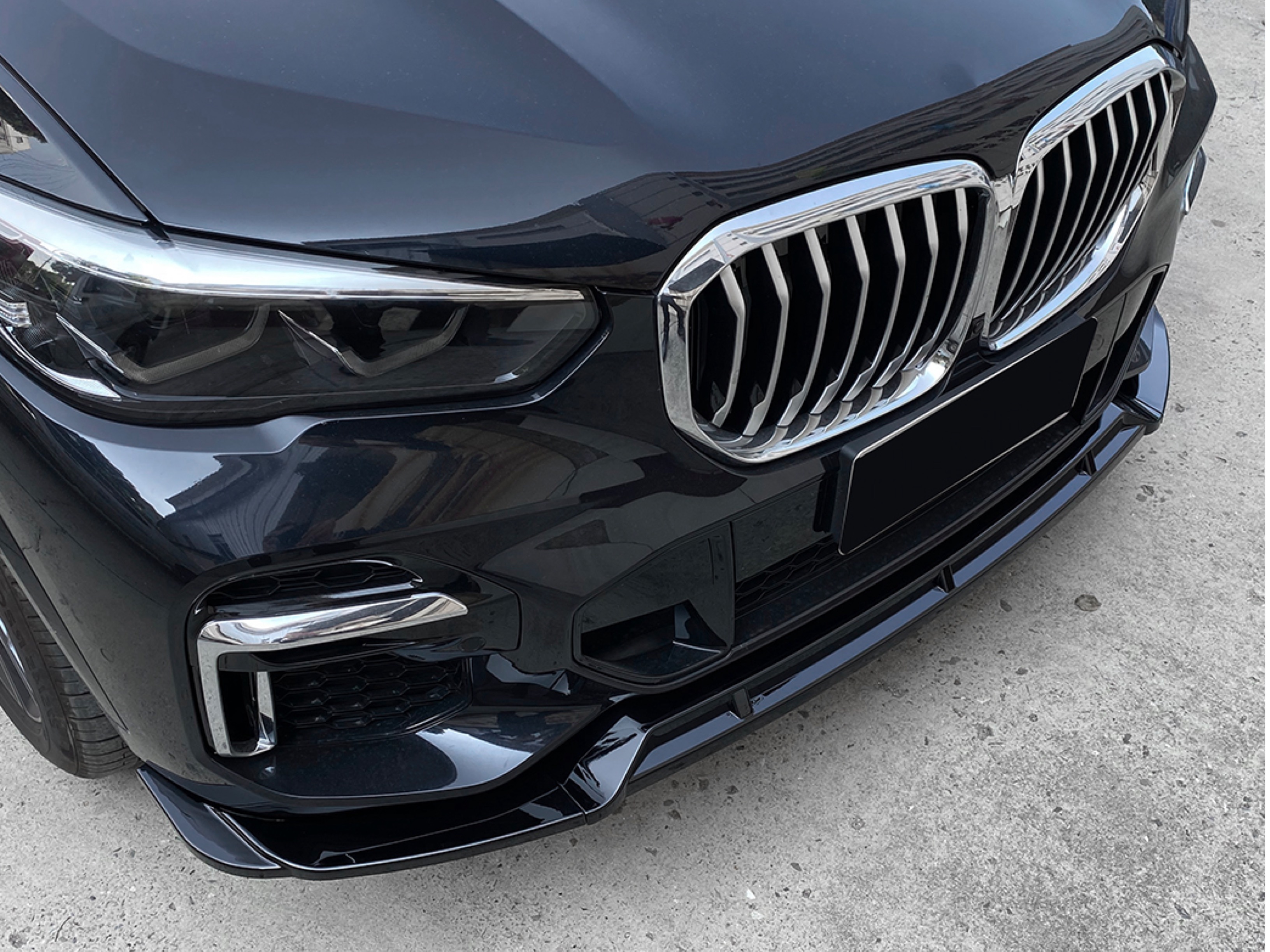 Спідниця переднього бампера M-Perfomance для BMW X5 G05 2019-2022 ABS пластик, чорний глянець 3