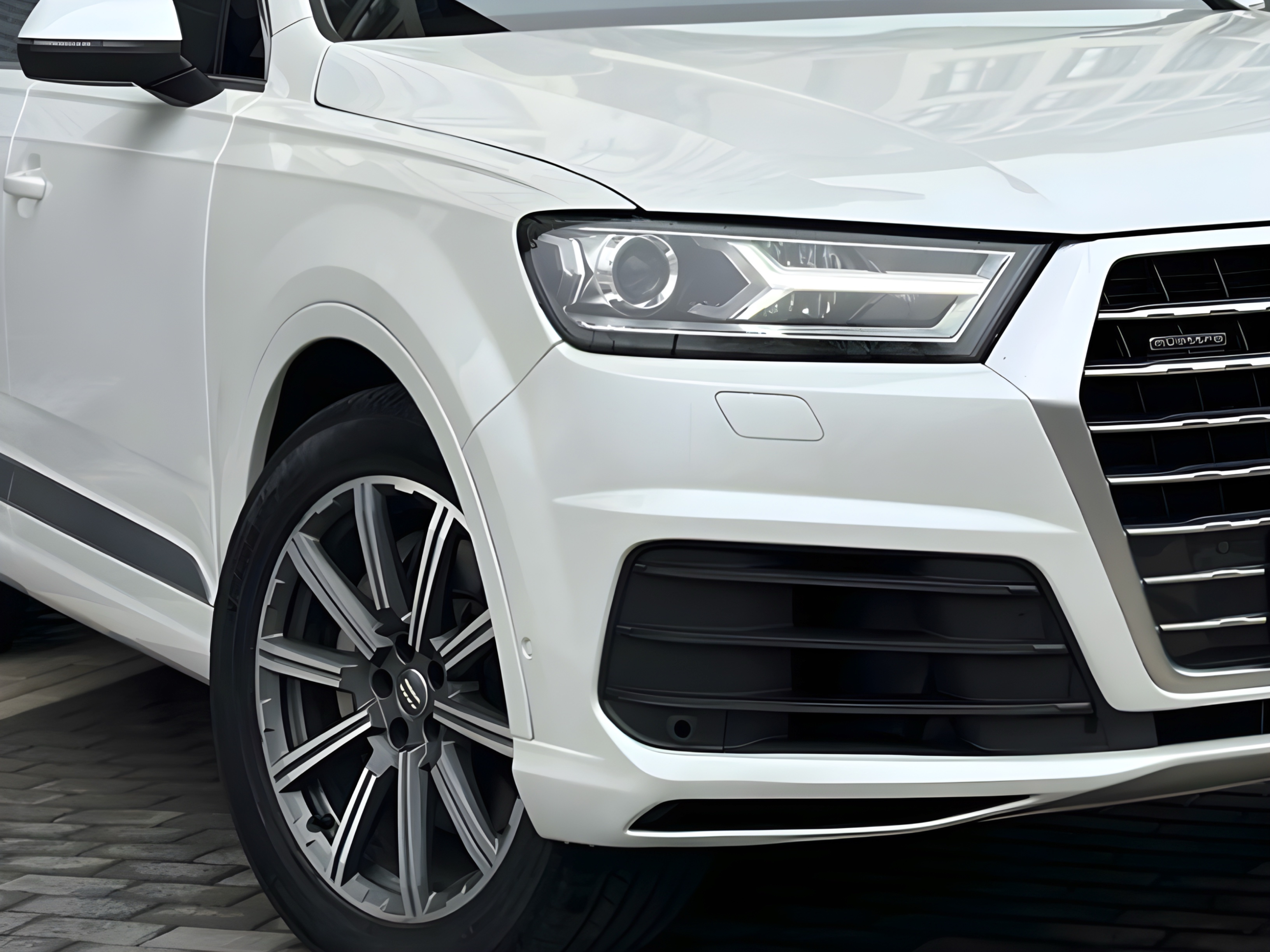 Решітки бамперу S-Line БЕЗ РАДАРУ Audi Q7 4M 2015-2019 чорні 2шт, ліва 4M0 807 681 D GXE T94 / права 4M0 807 682 D GXE T94 5