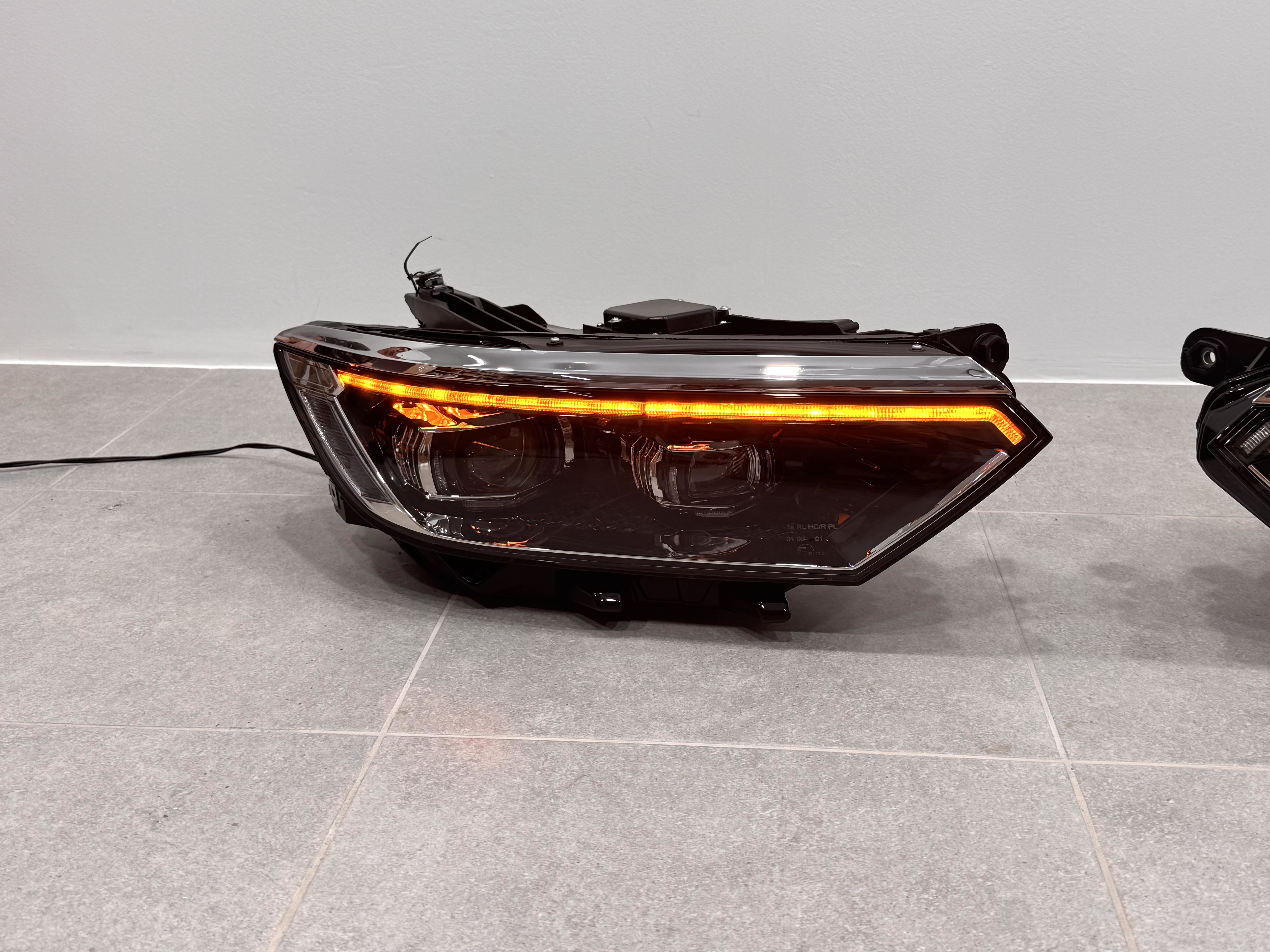 Фари FULL LED стиль B8.5 для Volkswagen Passat B8 ЕВРОПА 2015-2019 6