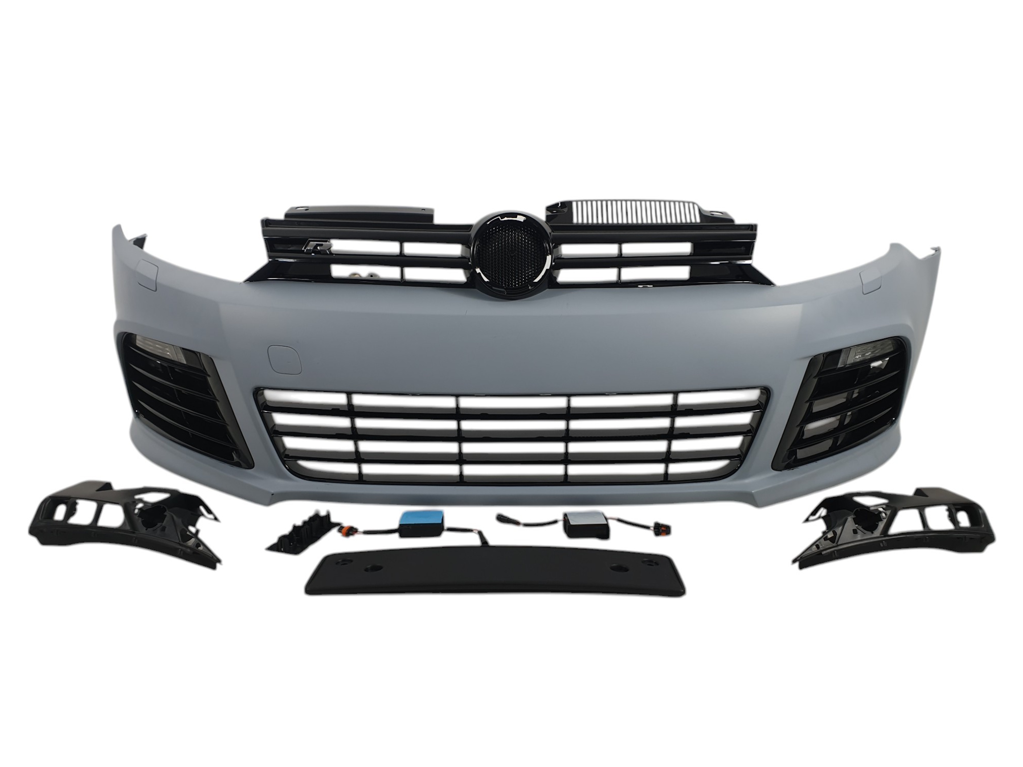 Передній бампер (стиль R20) на Volkswagen Golf VI 2008-2012 року