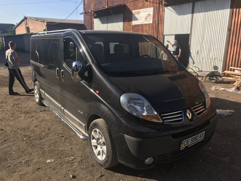 Бокові пороги Premium (2 шт., нерж.) 60 мм, коротка база 6