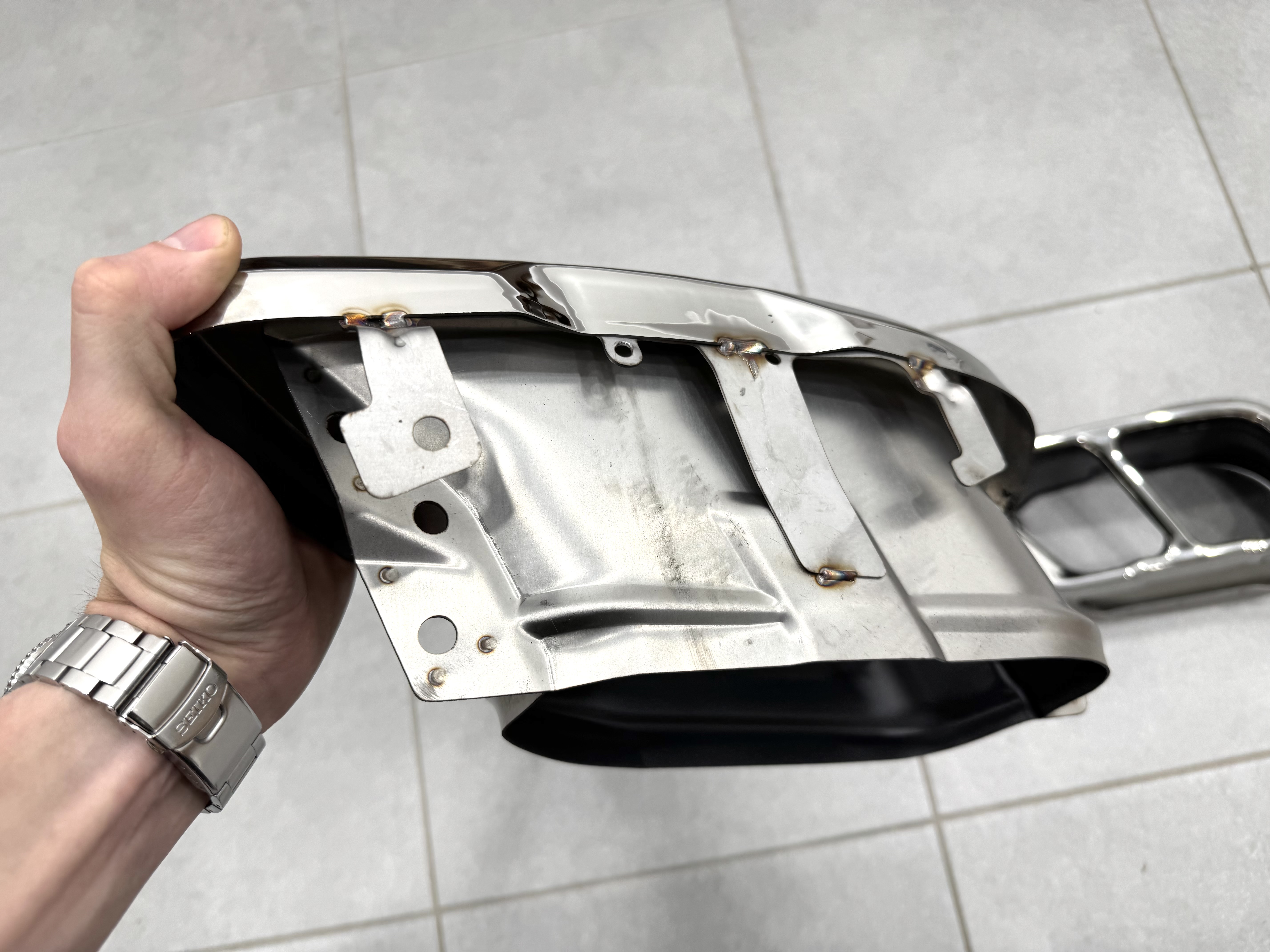 Насадки на вихлопні труби M50i LCI для BMW X5 G05 / X6 G06 / X7 G07 хром 6