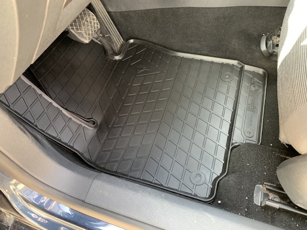 Гумові килимки (4 шт, Stingray Premium) 4