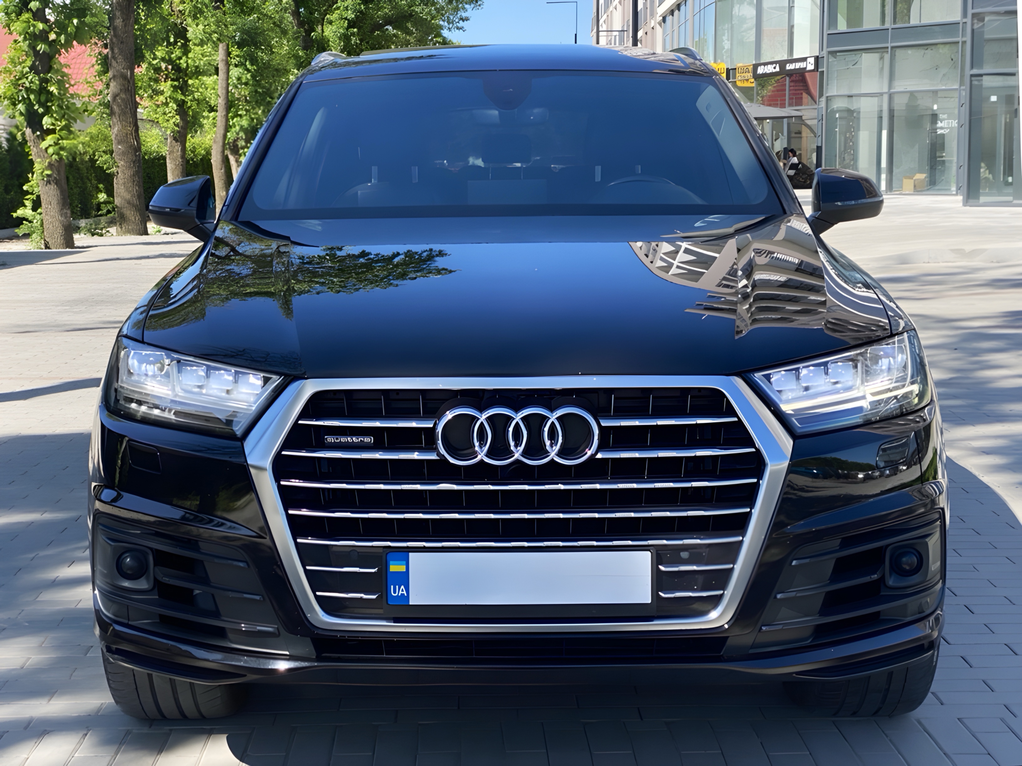 Бампер передній у зборі S-Line ПІД РАДАРИ Audi Q7 4M 2015-2019