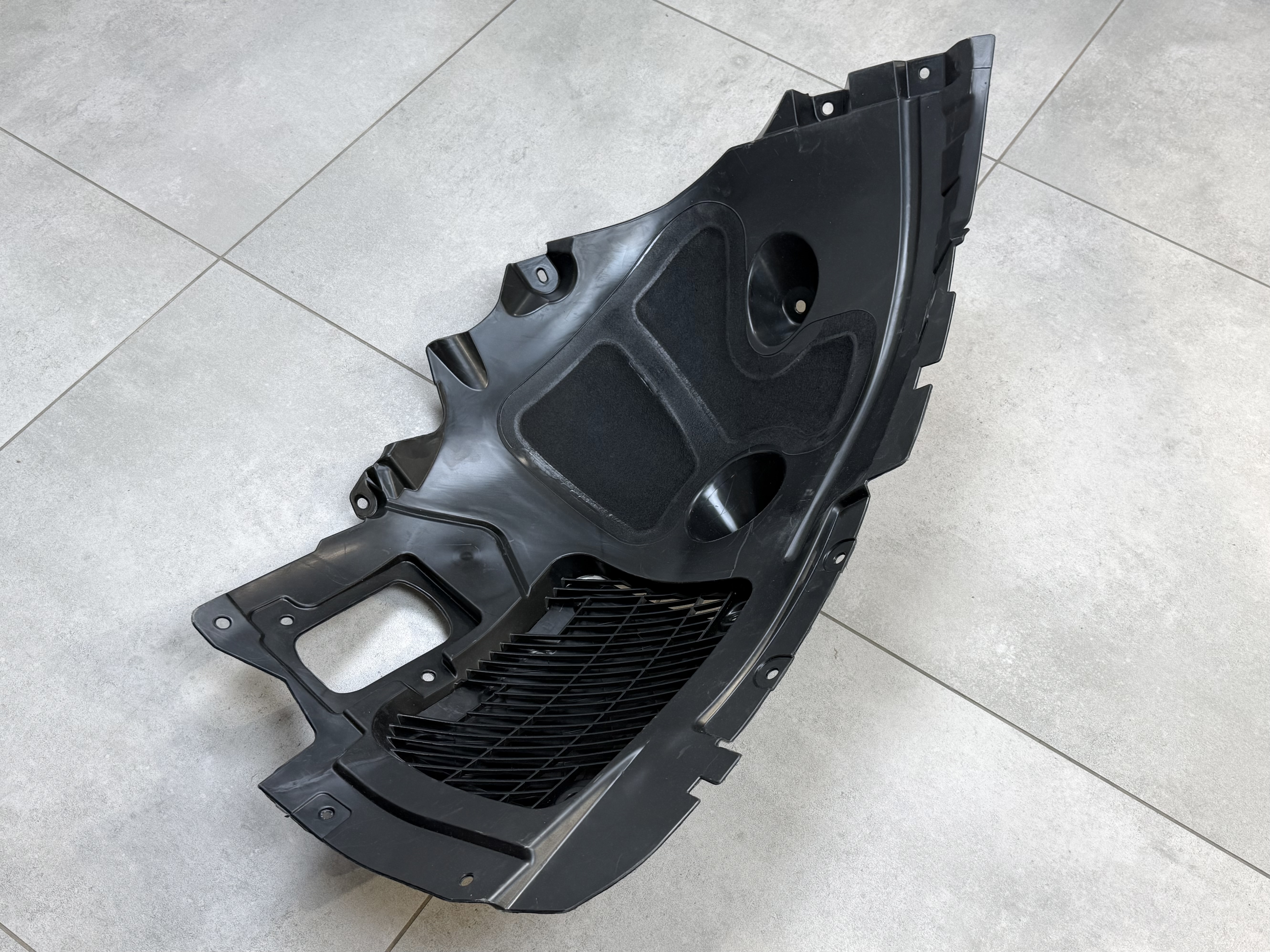 Підкрилок правий передній 51717424906 для BMW X5 G05 2018- 6