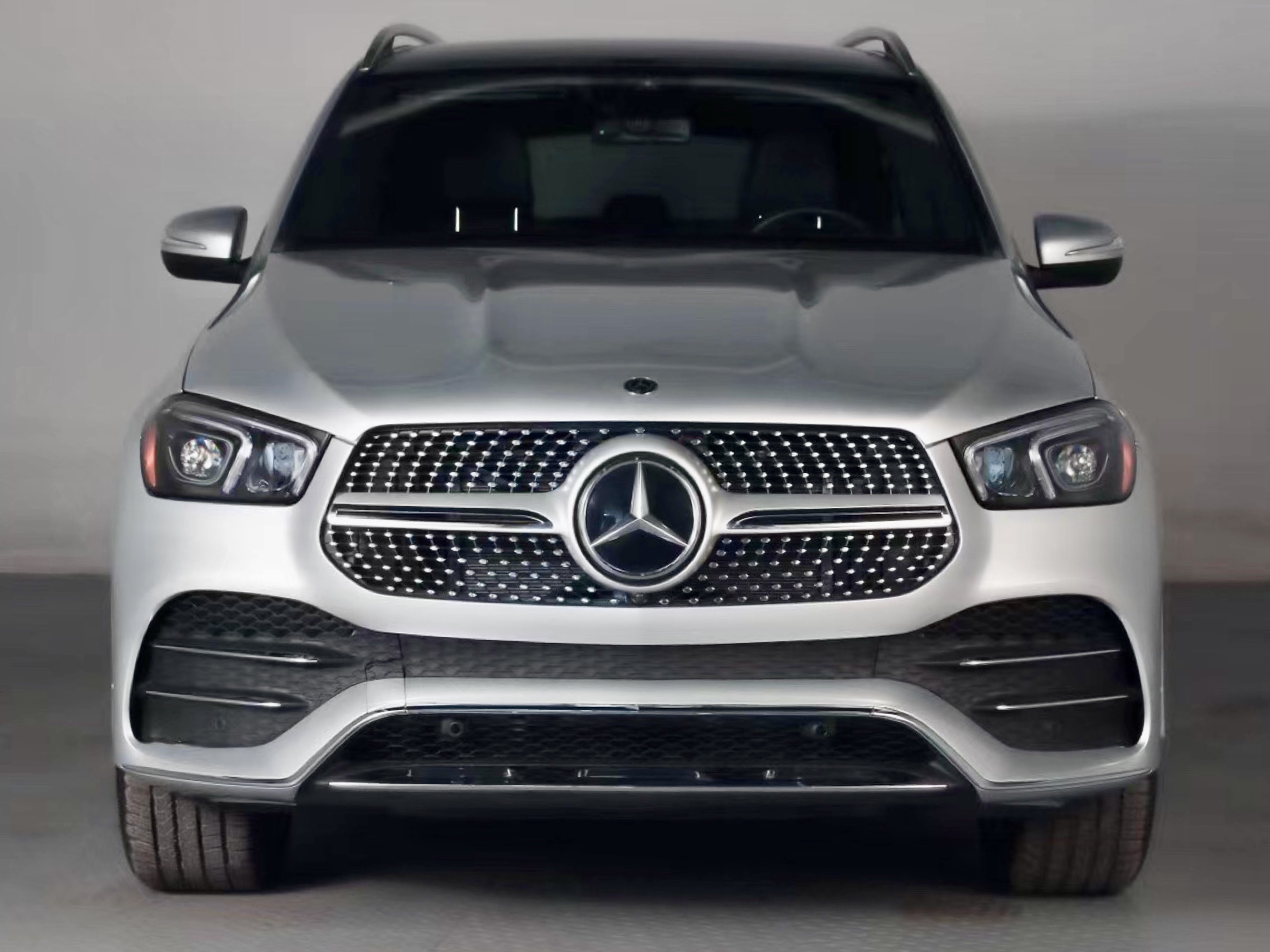 Бампер передній з решіткой AMG Line Mercedes GLE V167 2019-2022 2