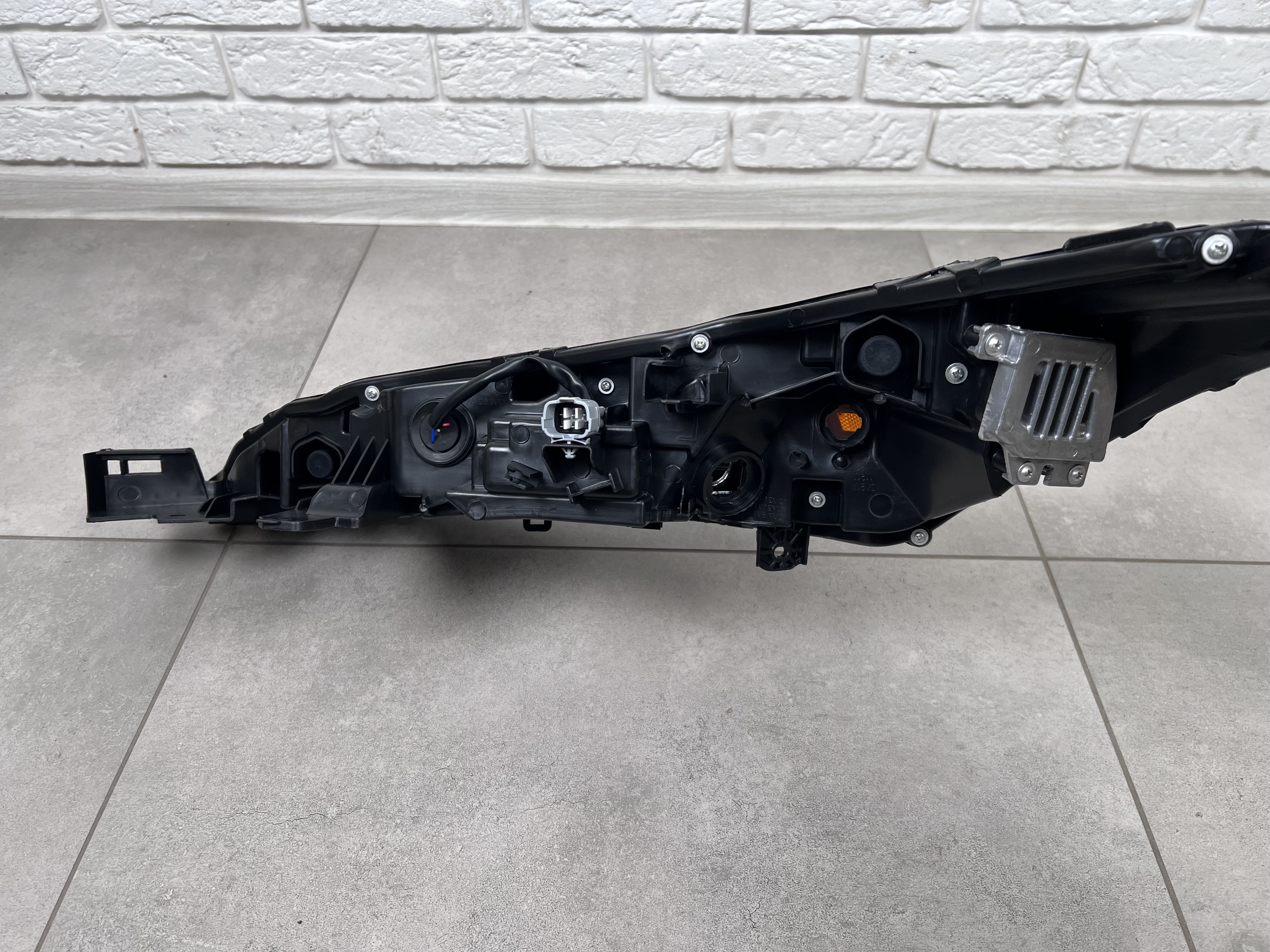 ДХО права фара верхня Nissan Rogue T33 2021+ 6